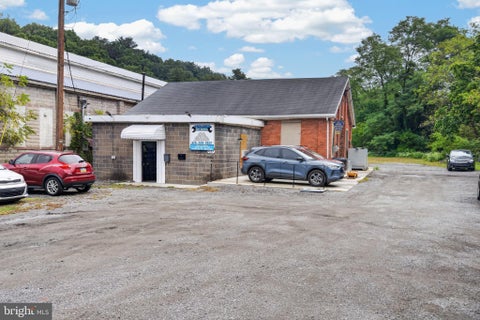 Photo of 427 E Broad Street, TAMAQUA, PA 18252 (MLS # PASK2029866)