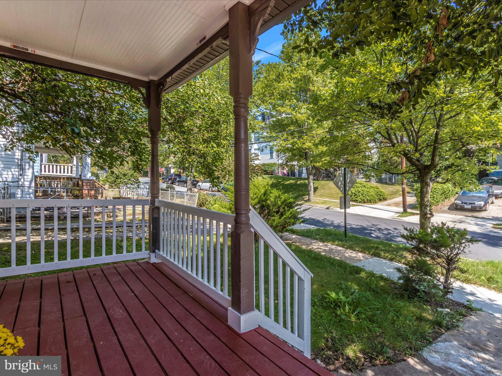 EDGEMONT - Residential