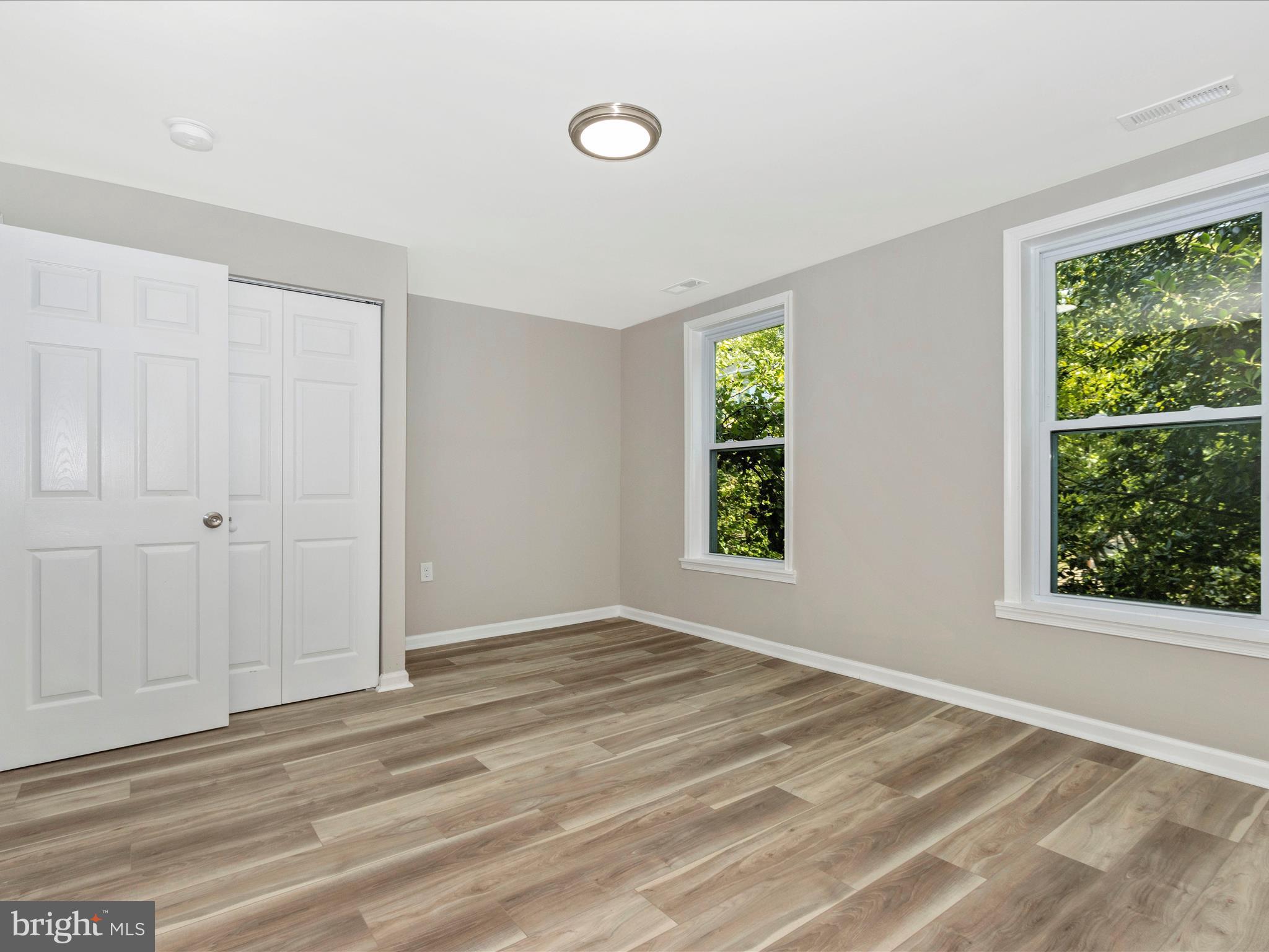 EDGEMONT - Residential