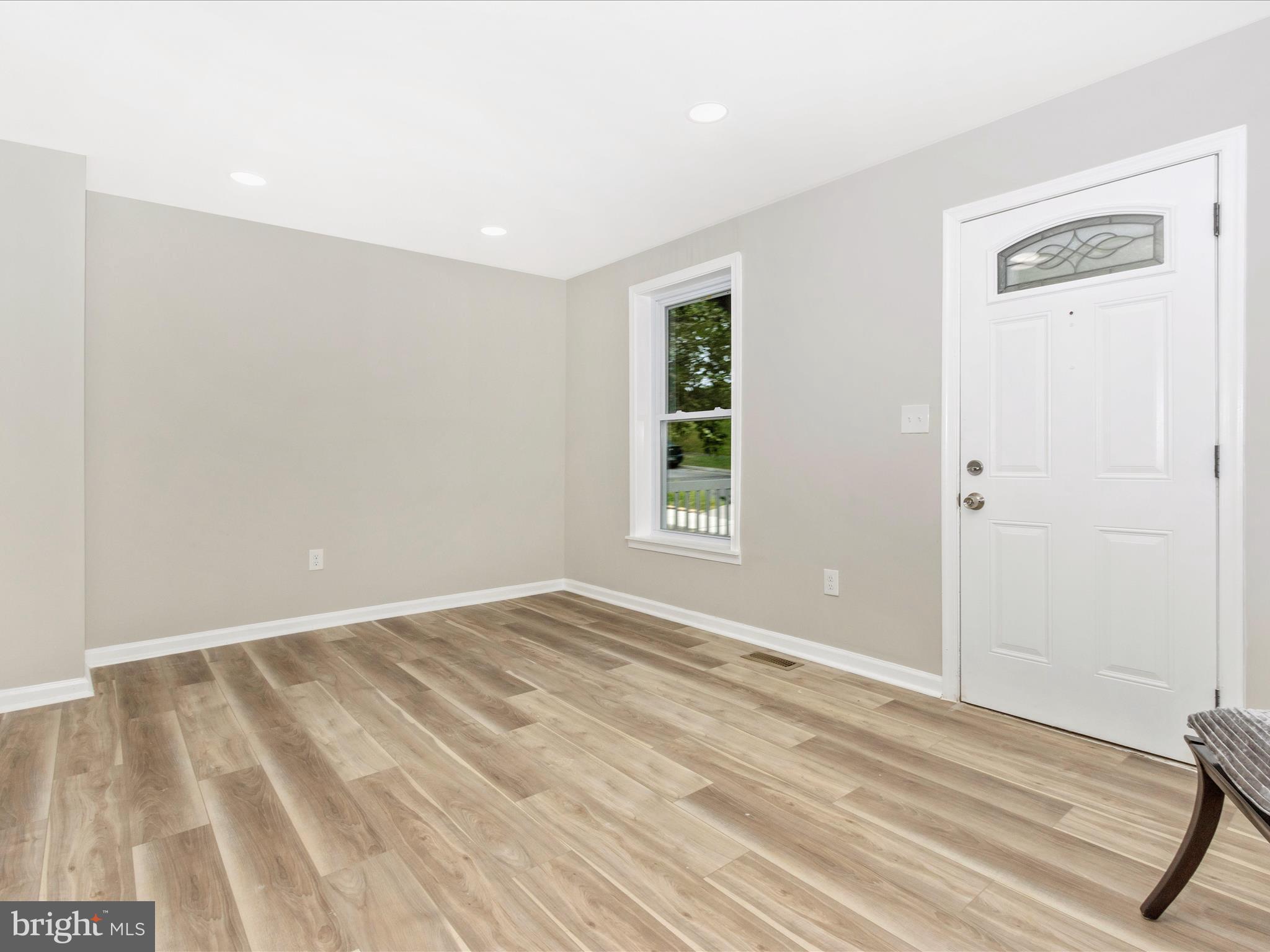 EDGEMONT - Residential