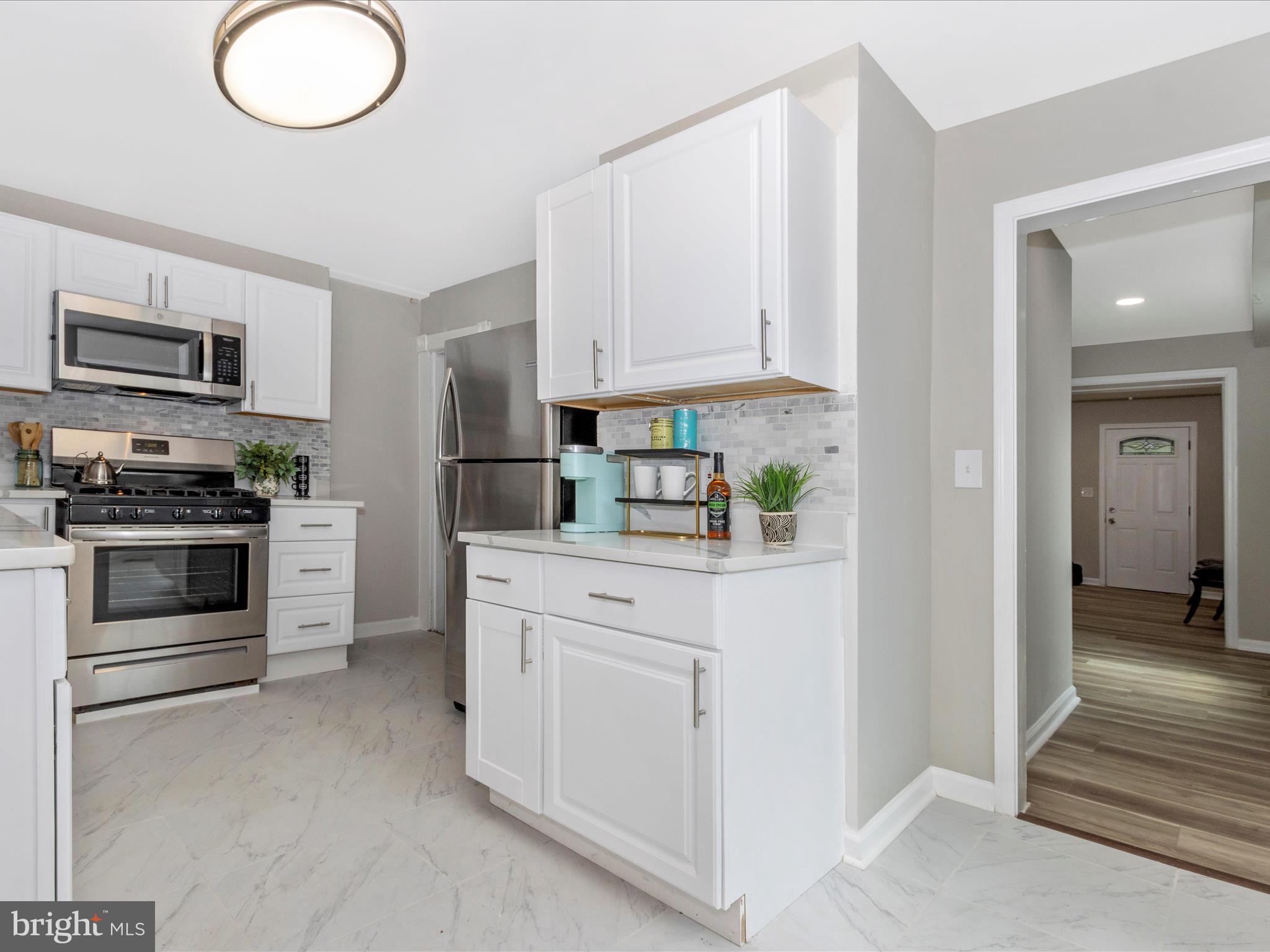 EDGEMONT - Residential