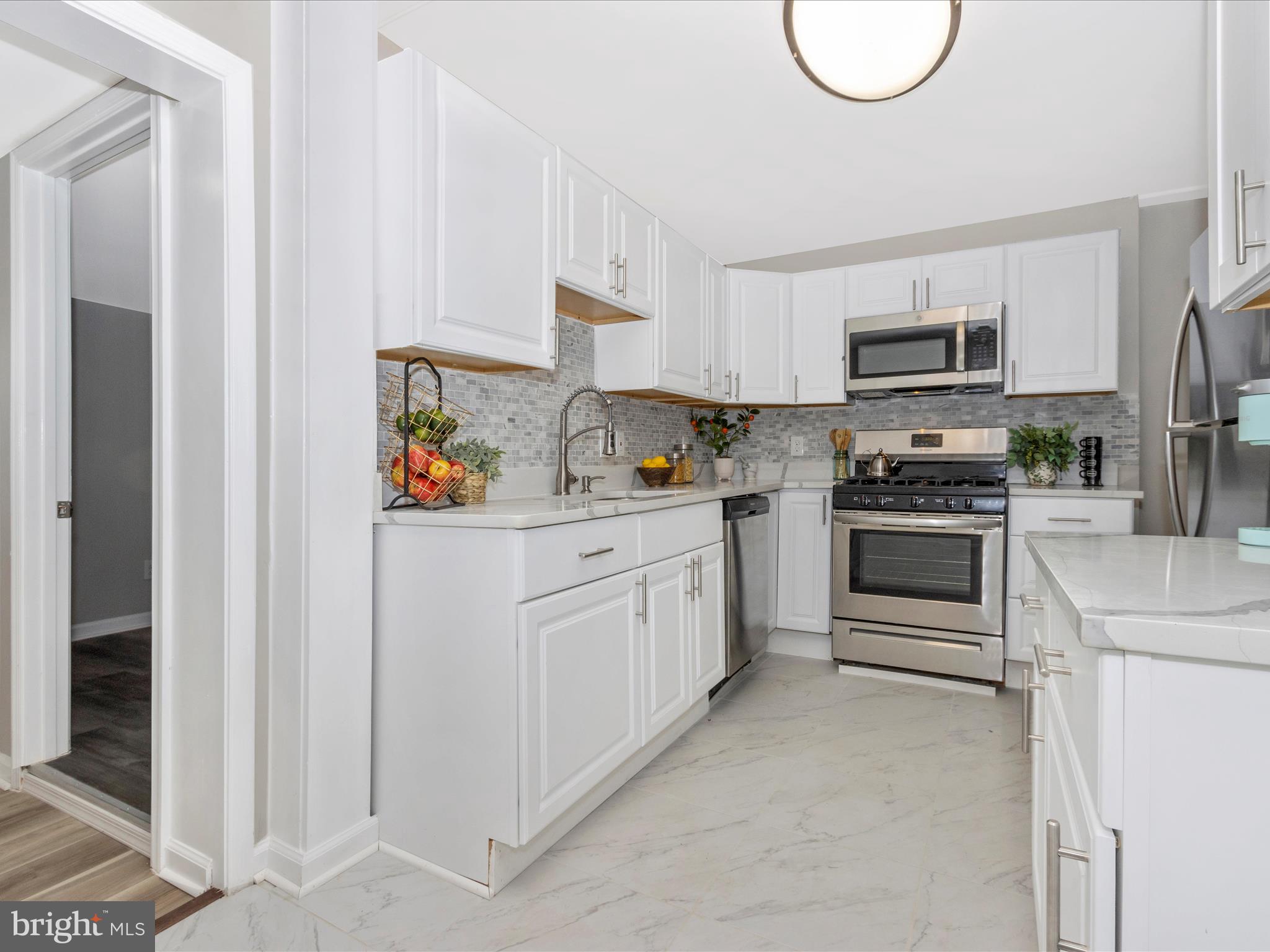 EDGEMONT - Residential