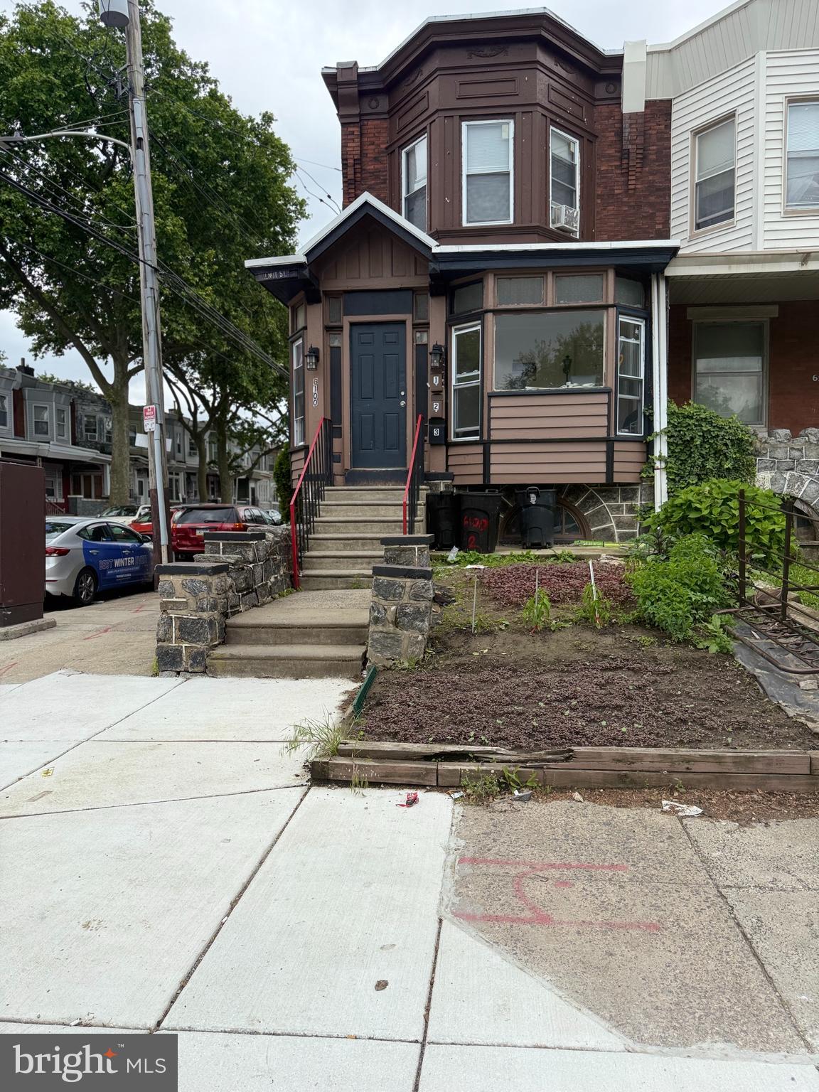 WELCOME TO 6100 WALNUT ST , THIS LARGE CORNER PROPTY SITUATED ON MOST POPULAR ST IN PHILADELPHIA ,WHY YOU PAY RENT , WHEN CAN BUY HOUSE PAY YOUR MORTGAGE BY SOMEONE ELSE
,FIRST UNIT HAS 2 BEDROM ONE BATHROOM , 2ND UNIT 2 BEDROOM ONE BATHROOM , BASEMENT UNIT HAS 1BEDROOM , ONE BEDROOM ONE BATHROOM, THERE IS OFFICE WITH FULL BATHROOM BY THE BASEMNT UNIT , VERY CONVENIENT LOCATION