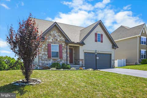 Homes For Sale - 316 Hollyhock Drive<br/> MANCHESTER, PA 17345