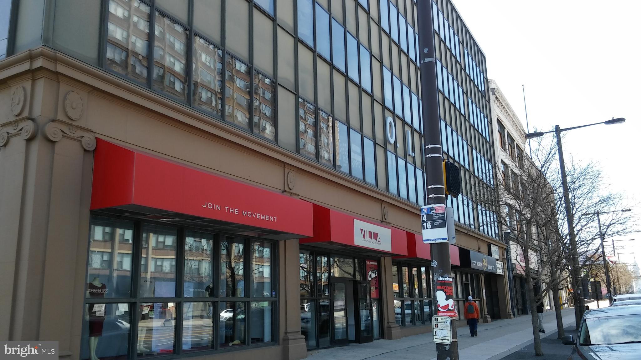 YORKTOWN - Commercial Sale
