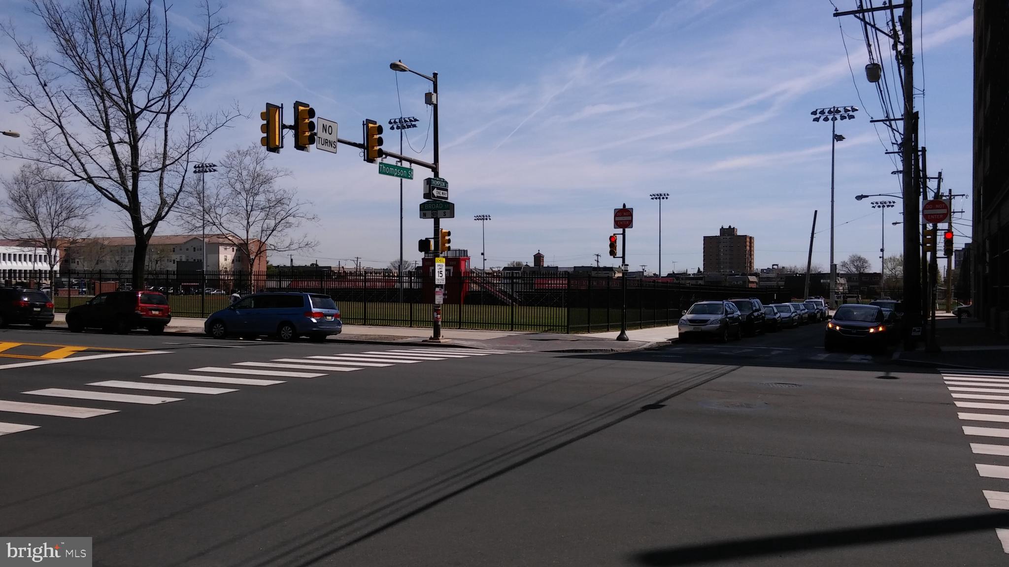 YORKTOWN - Commercial Sale
