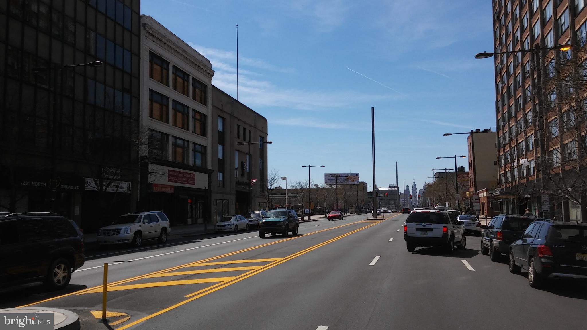 YORKTOWN - Commercial Sale