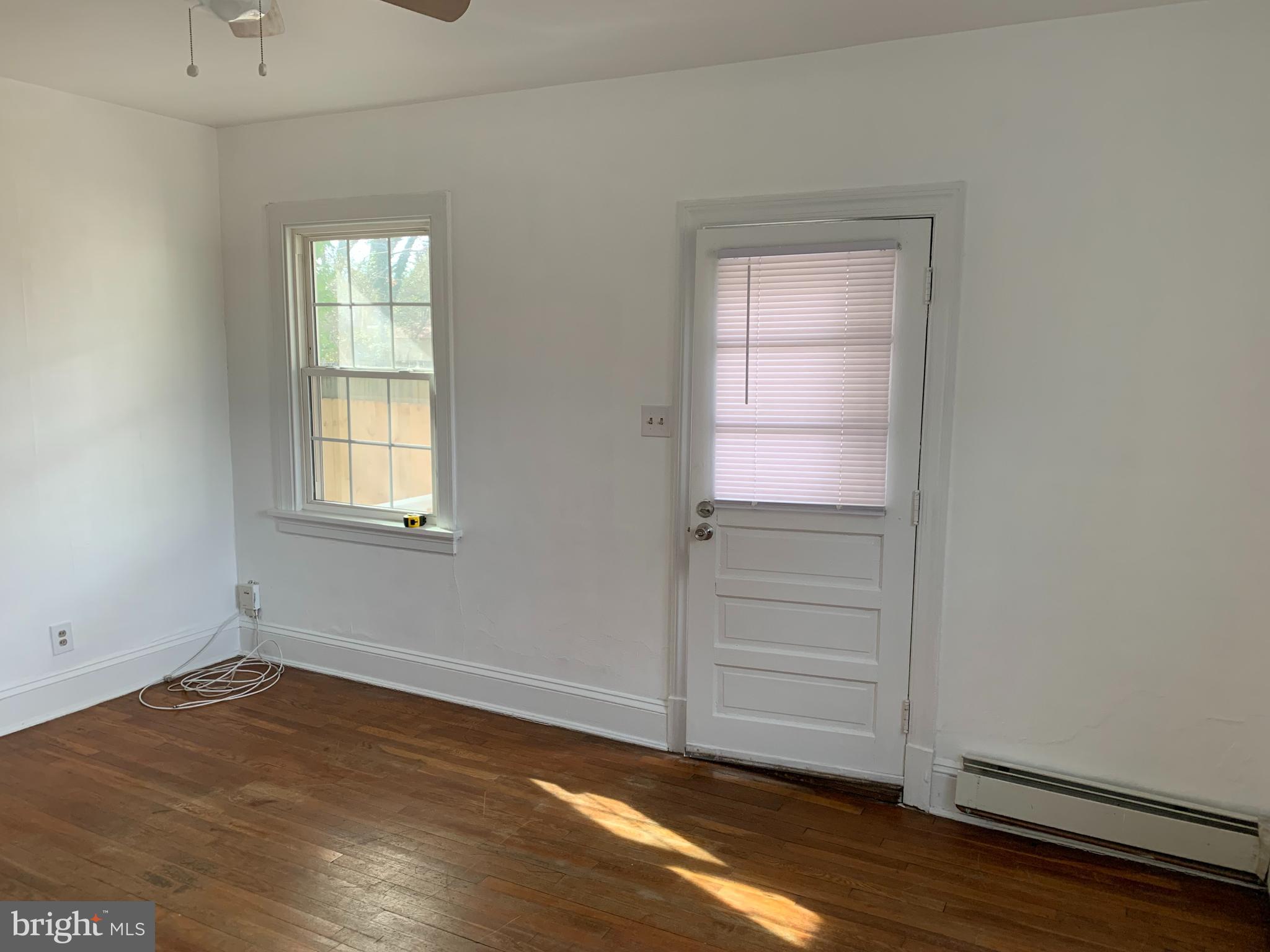 1303 AVONDALE AVENUE