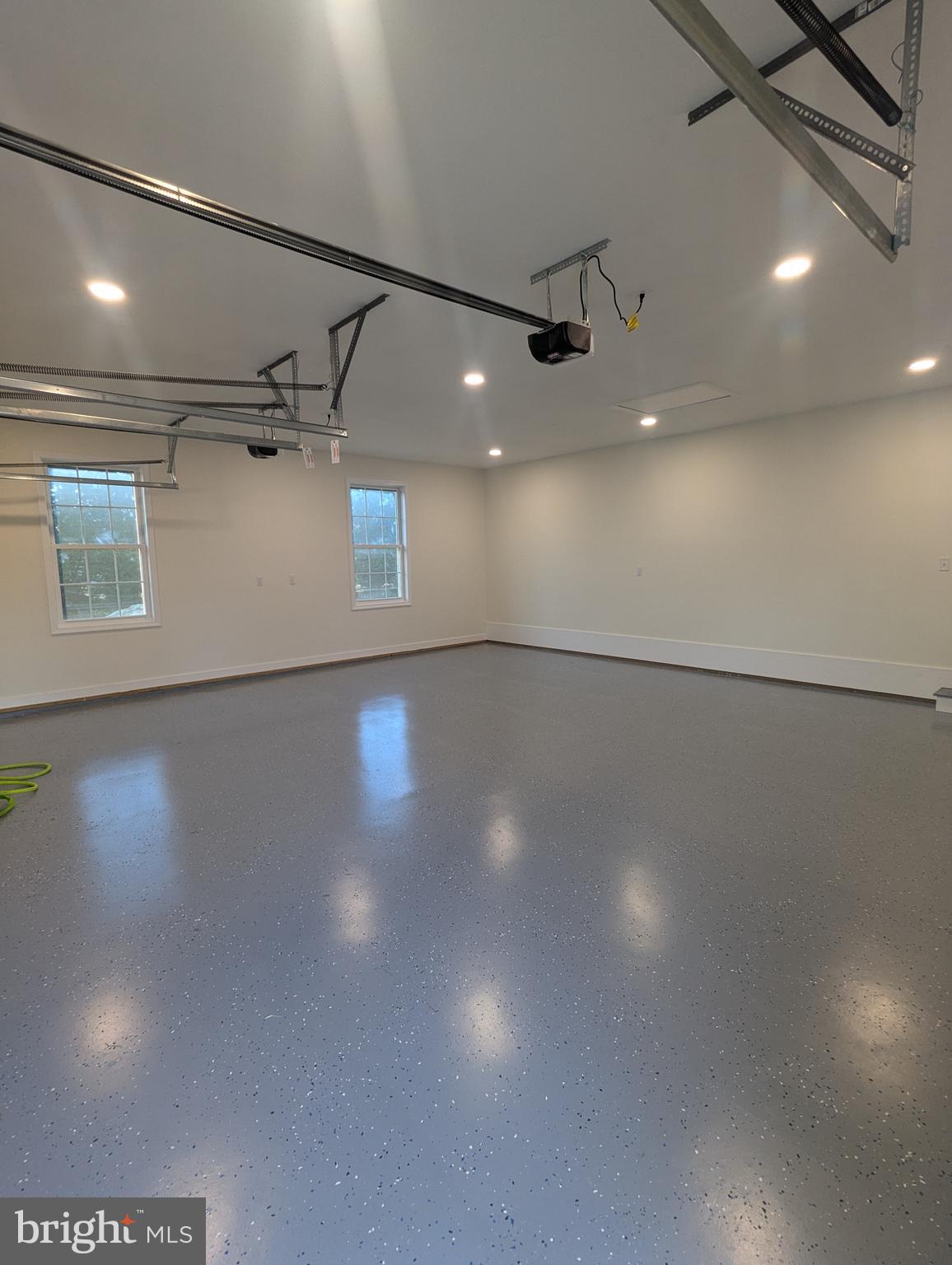 PARKSIDE ESTATES - Residential