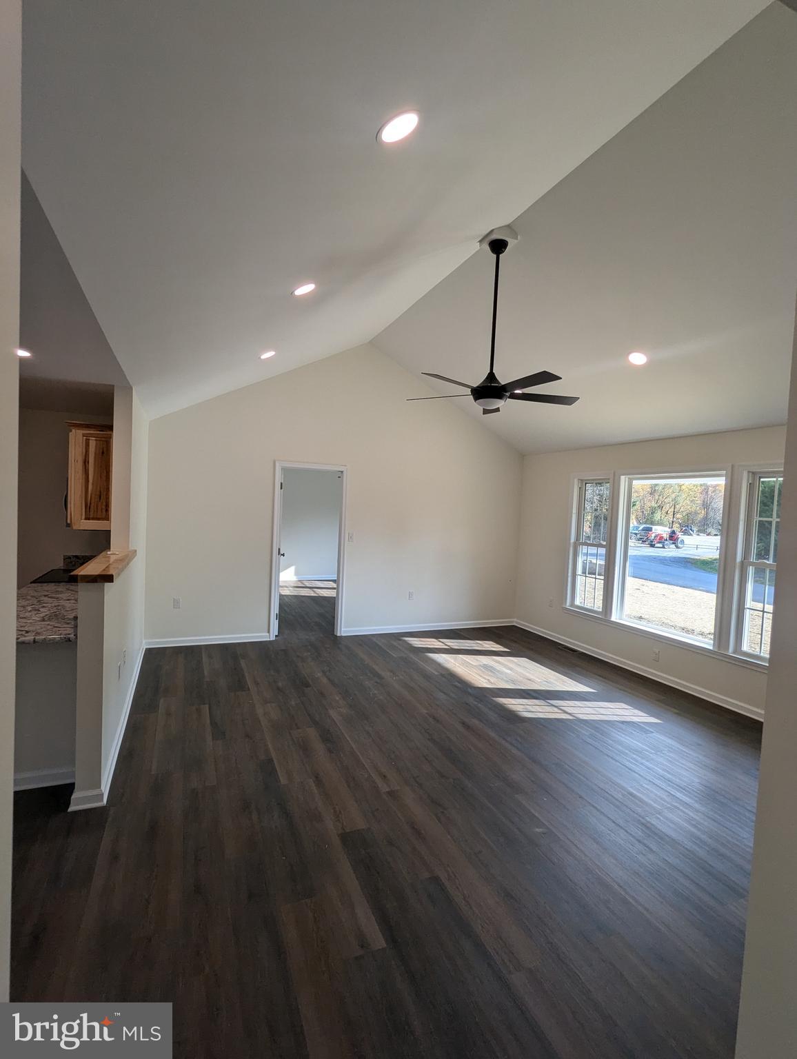 PARKSIDE ESTATES - Residential