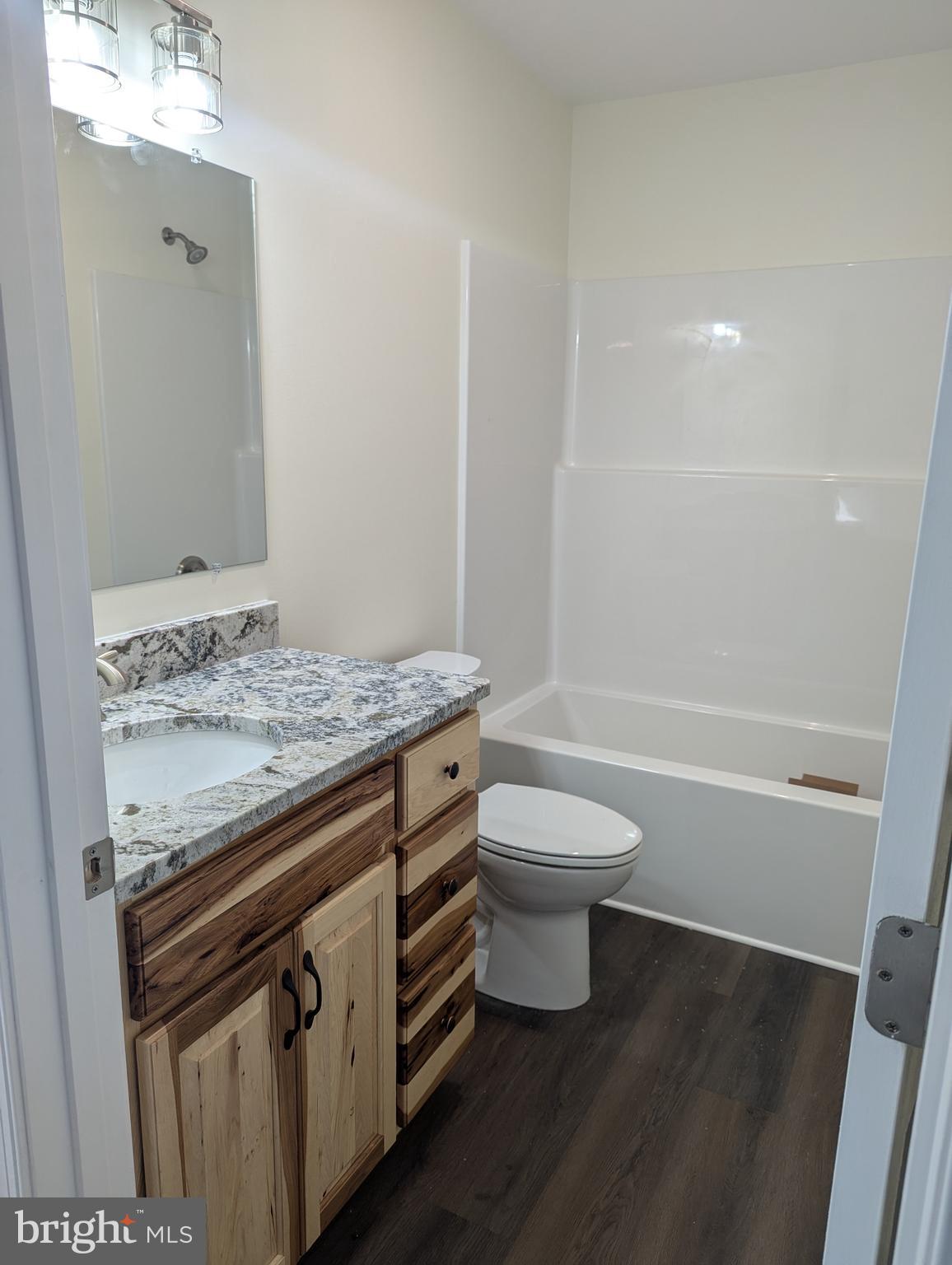 PARKSIDE ESTATES - Residential