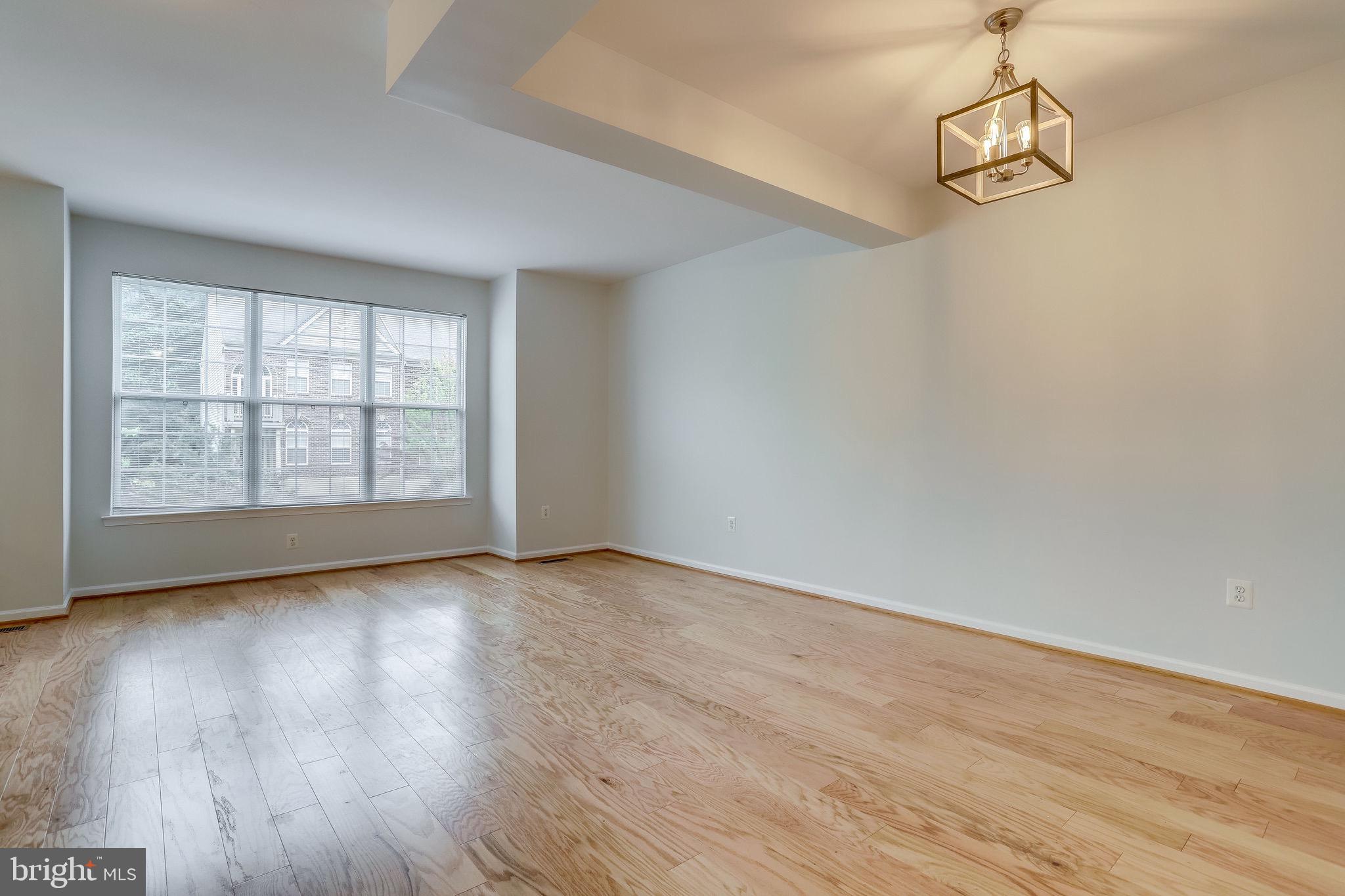 KINGSTOWNE - Residential