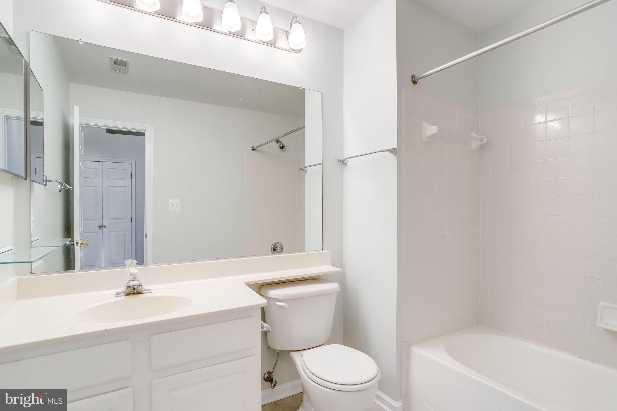 KINGSTOWNE - Residential