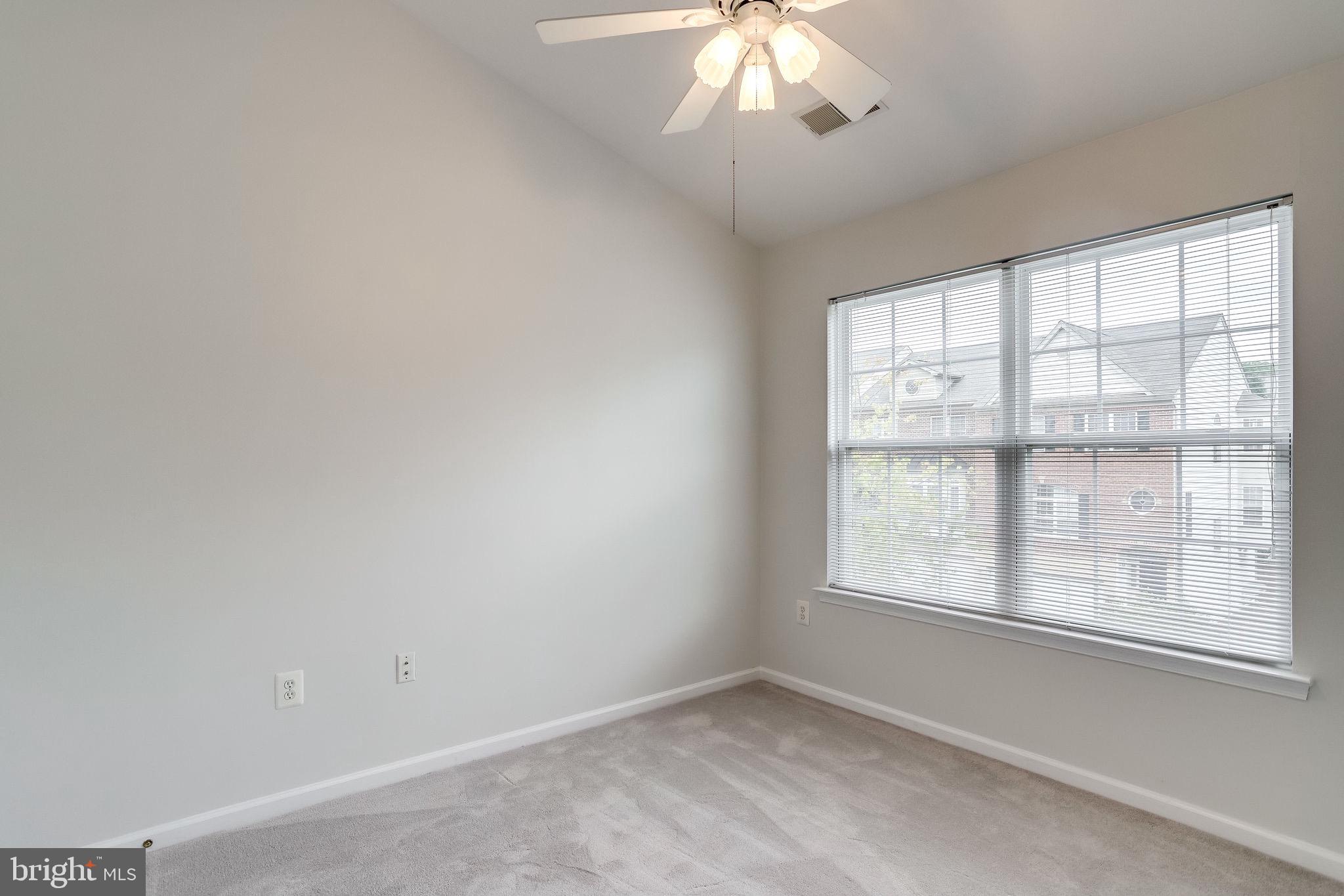 KINGSTOWNE - Residential