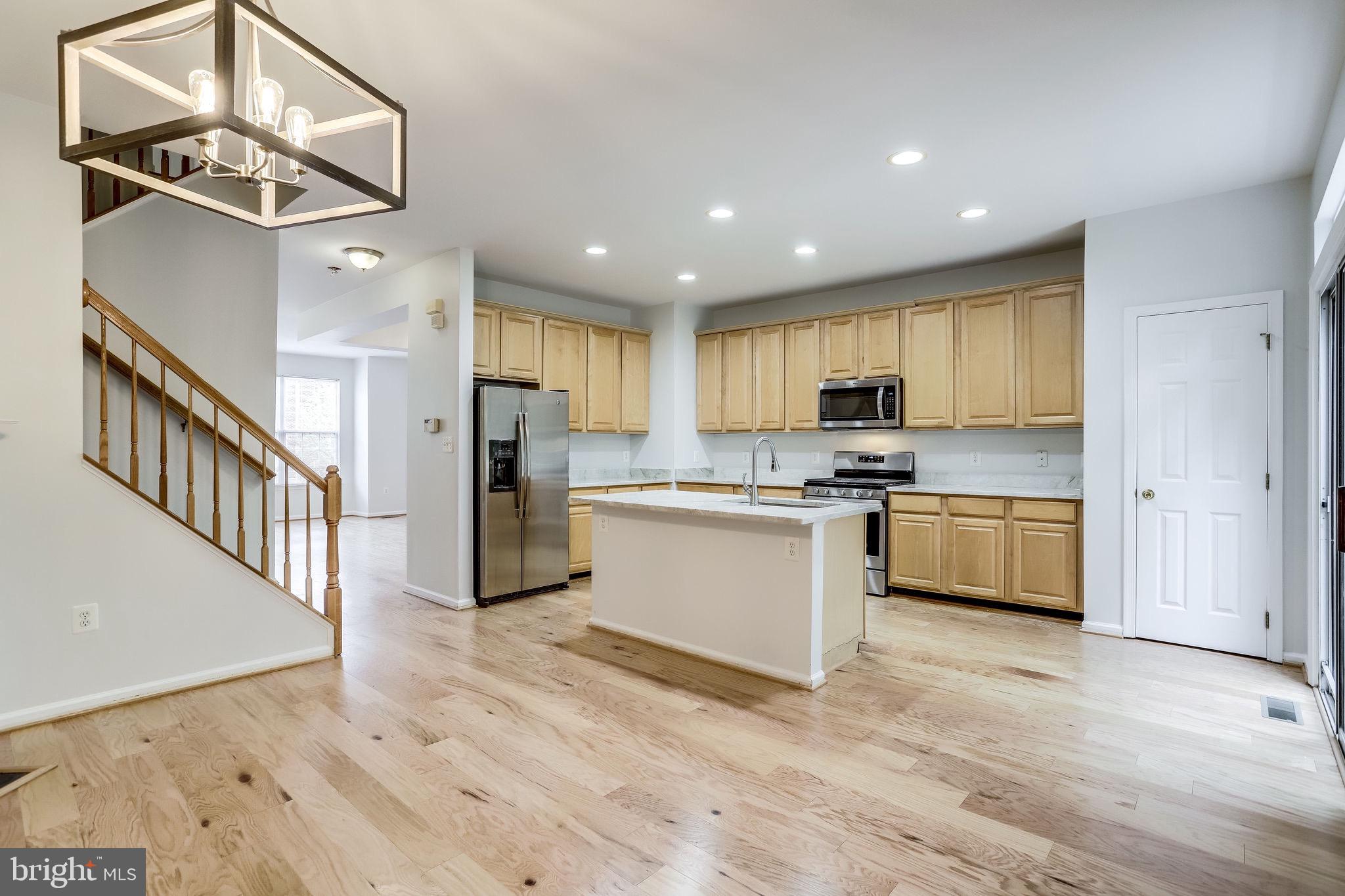 KINGSTOWNE - Residential