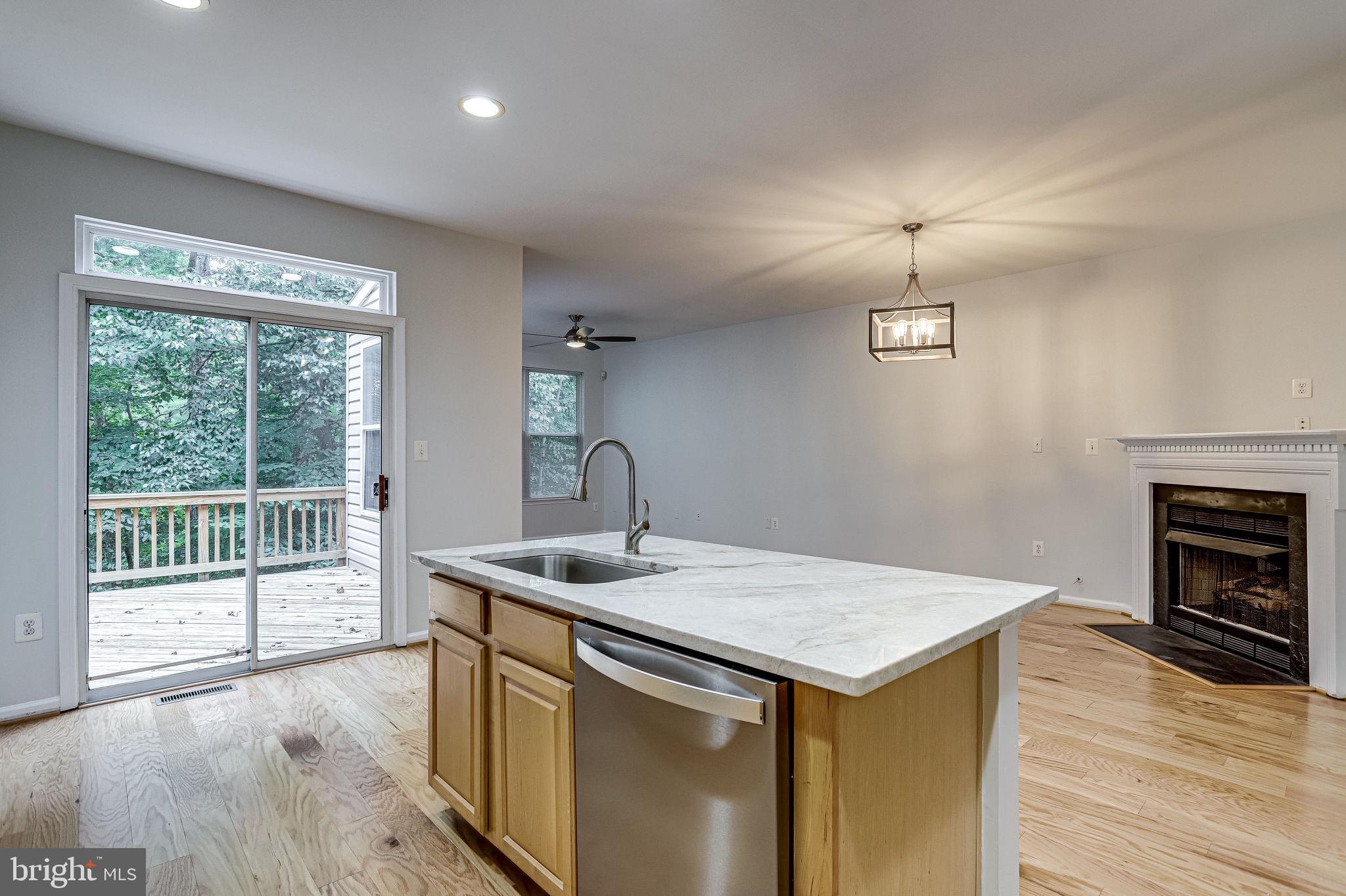 KINGSTOWNE - Residential