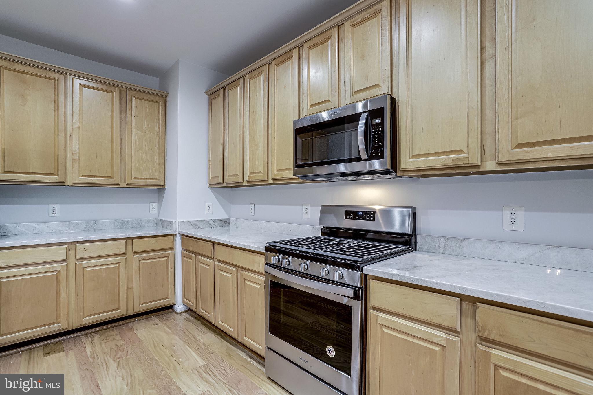 KINGSTOWNE - Residential