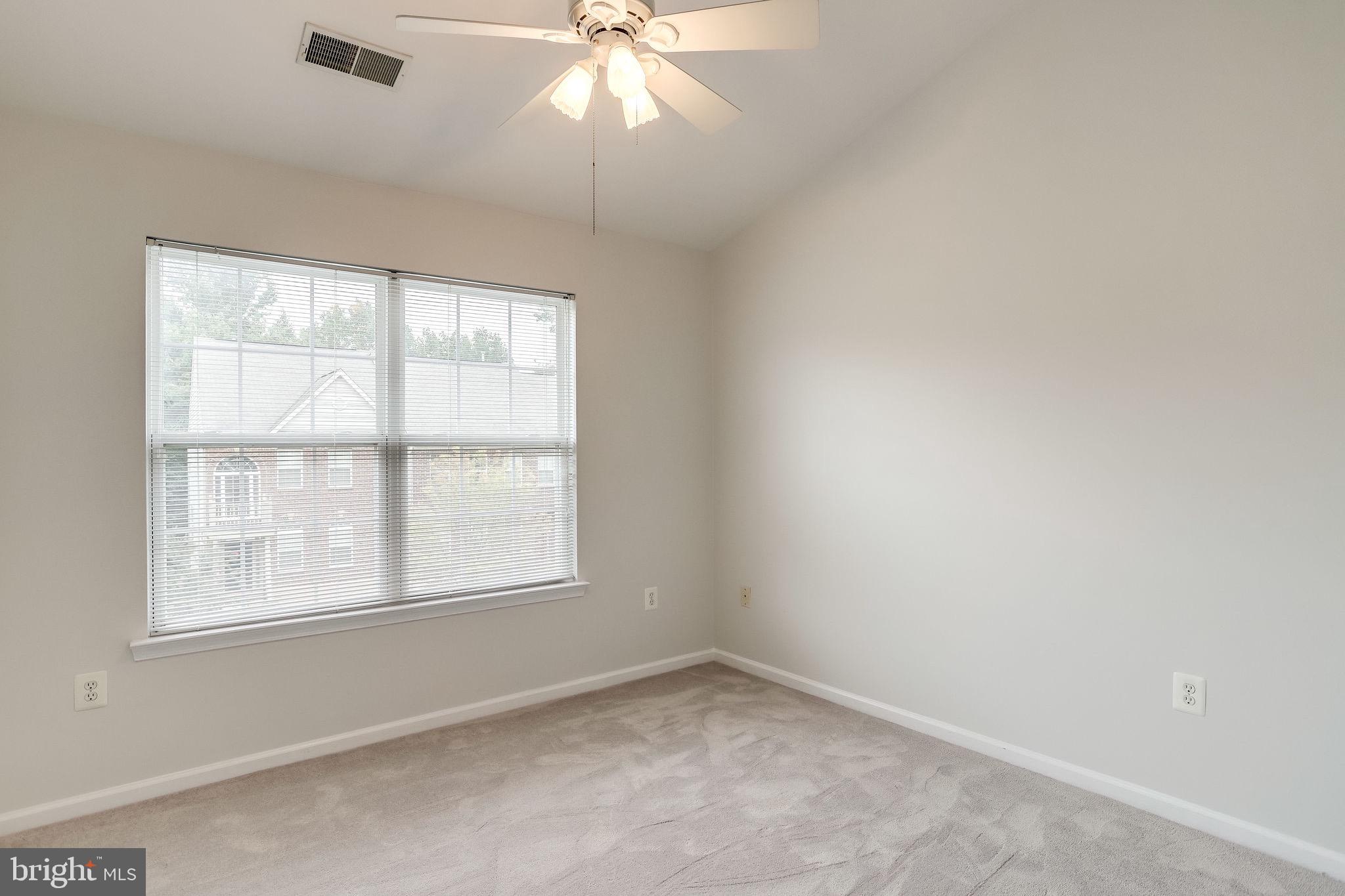 KINGSTOWNE - Residential