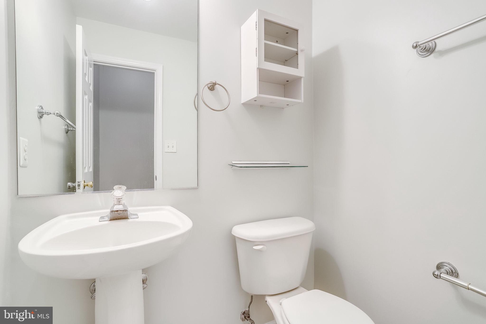 KINGSTOWNE - Residential