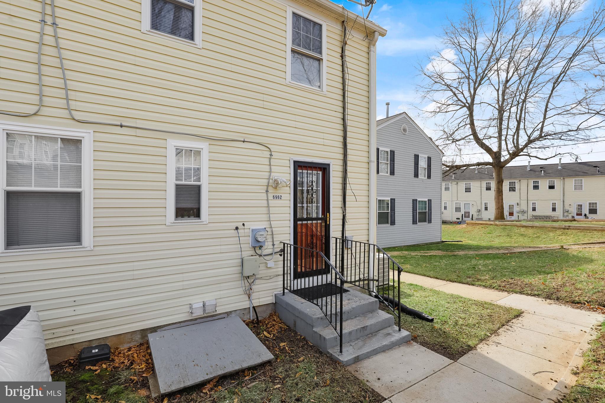 HIGHLAND AT LANDOVER STATION - Residential