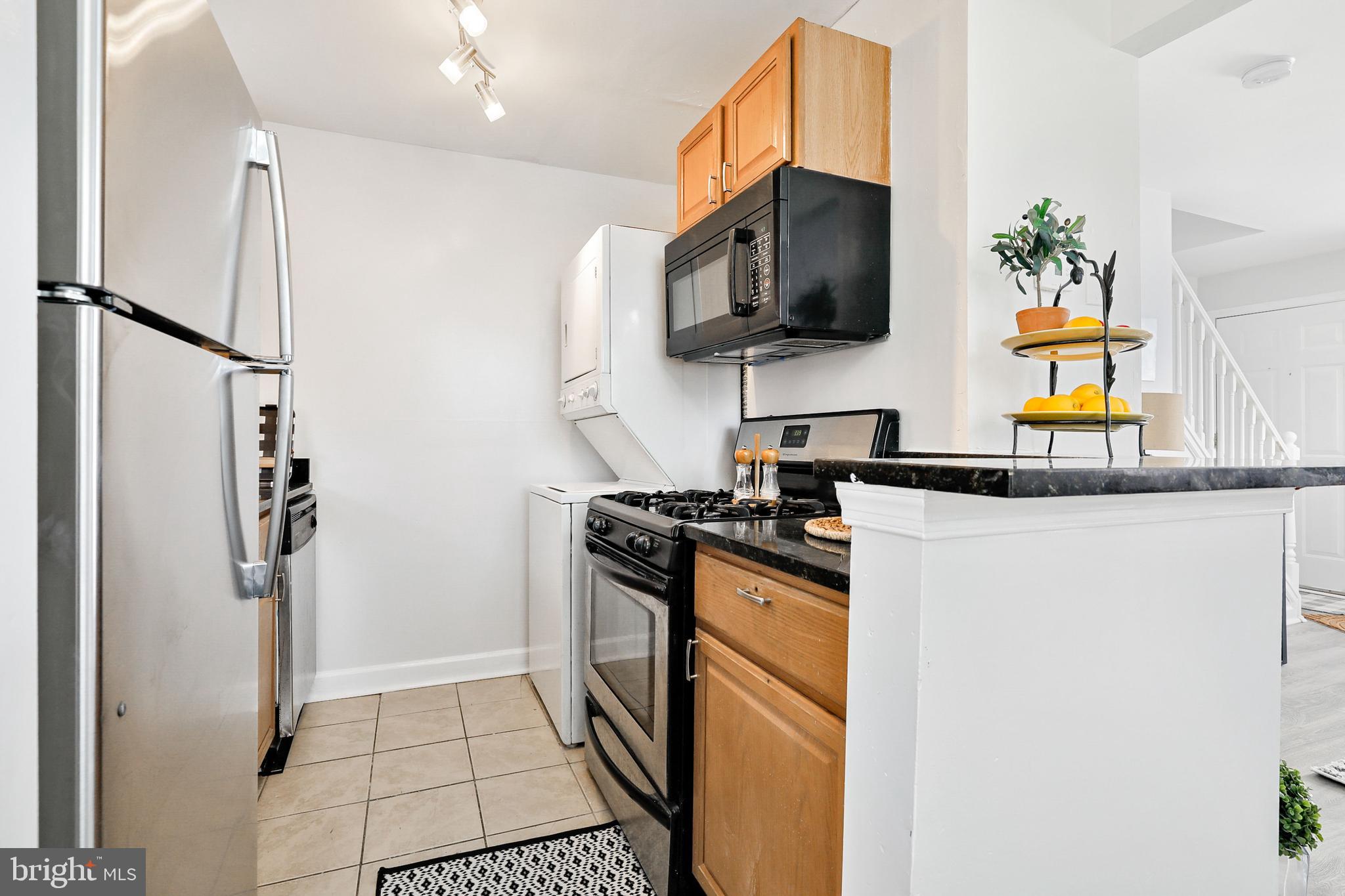 HIGHLAND AT LANDOVER STATION - Residential