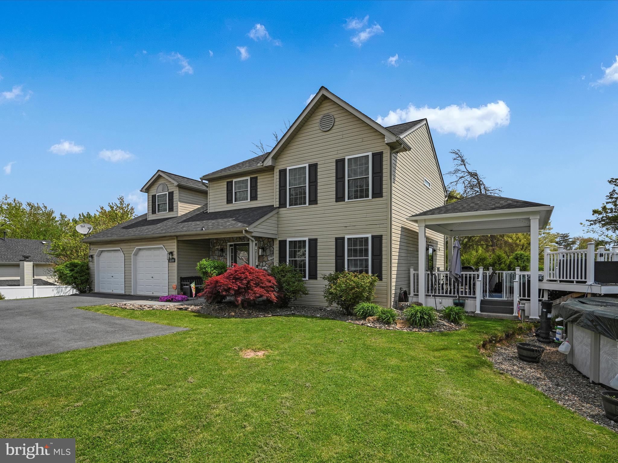 PHEASANT RUN - Residential