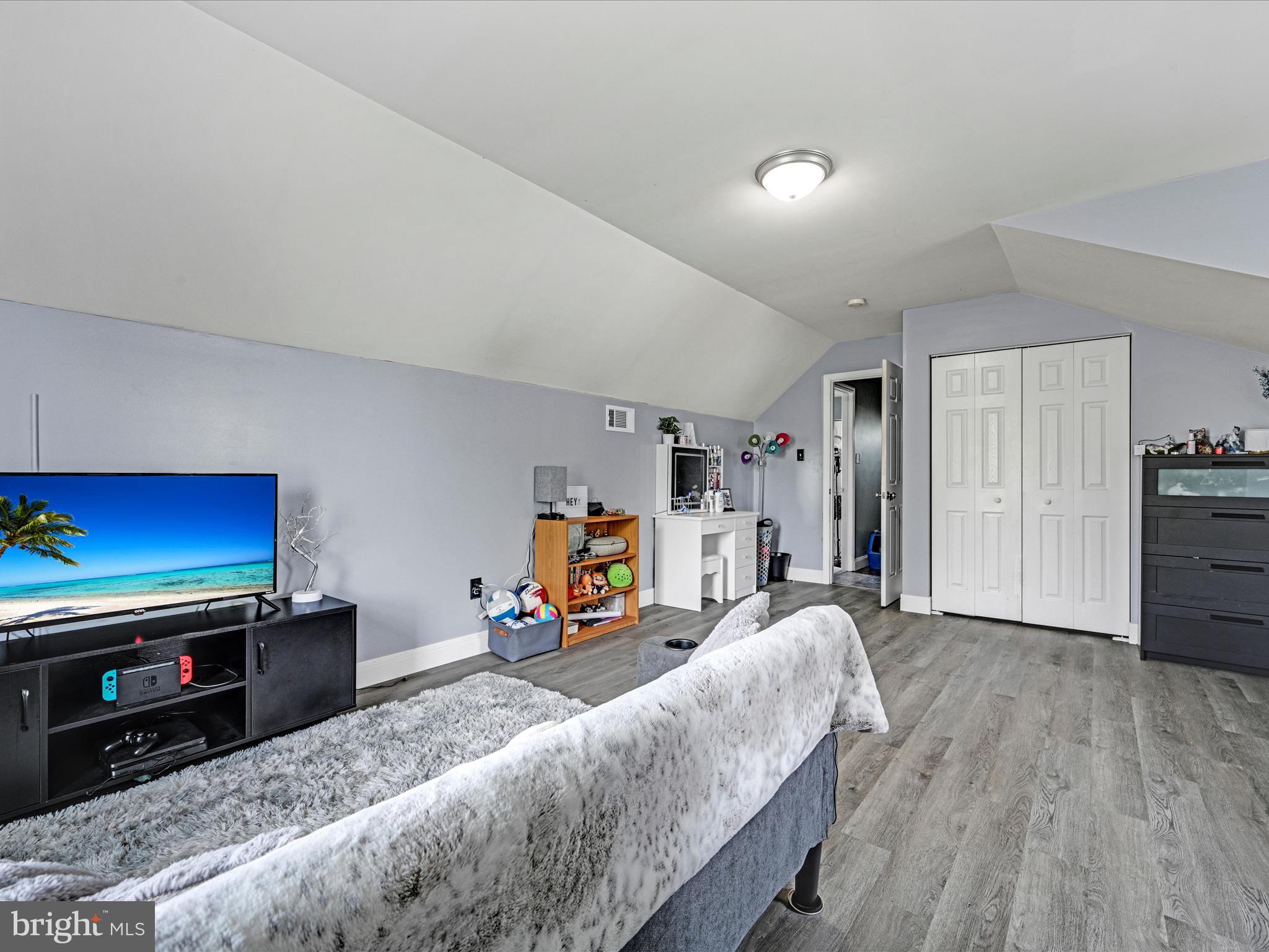 PHEASANT RUN - Residential