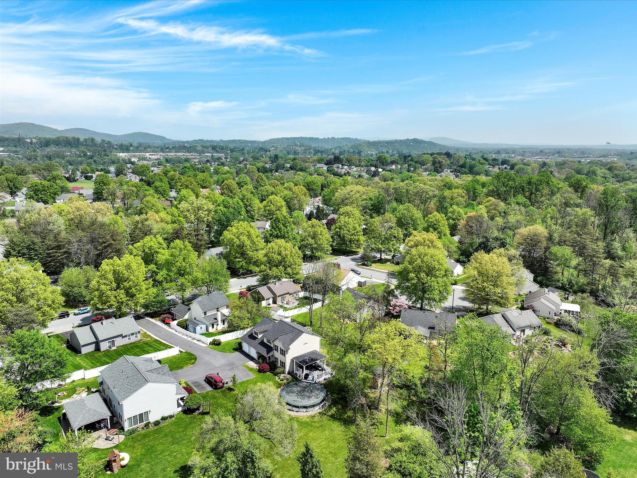 PHEASANT RUN - Residential