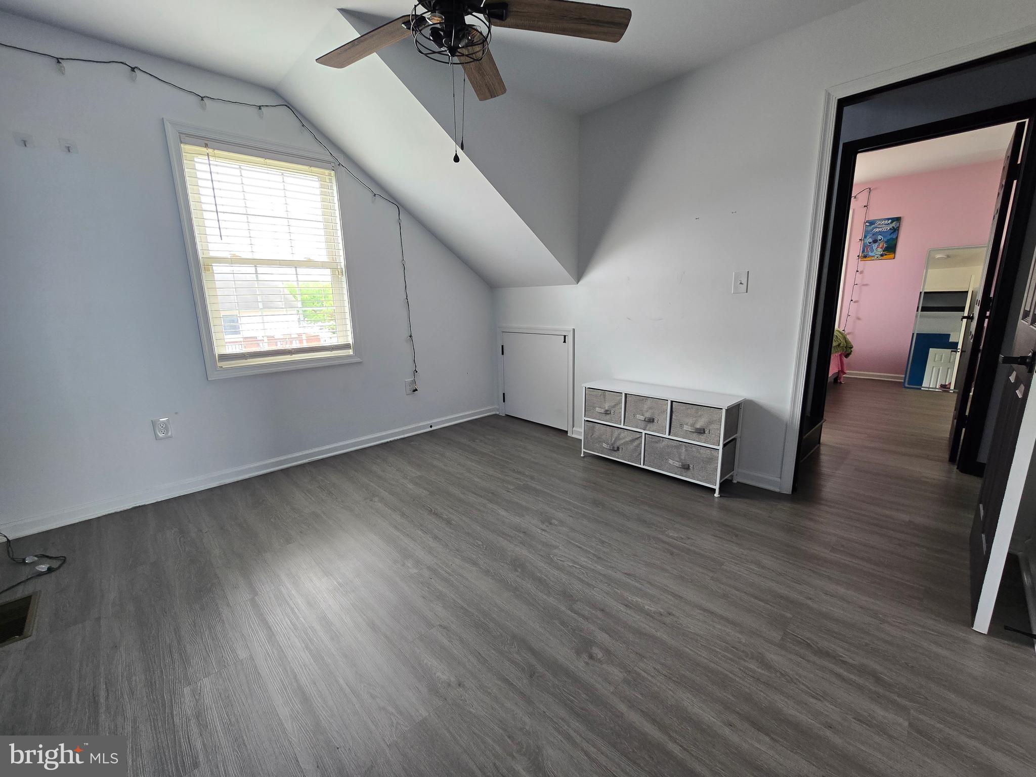 SANDALWOOD - Residential