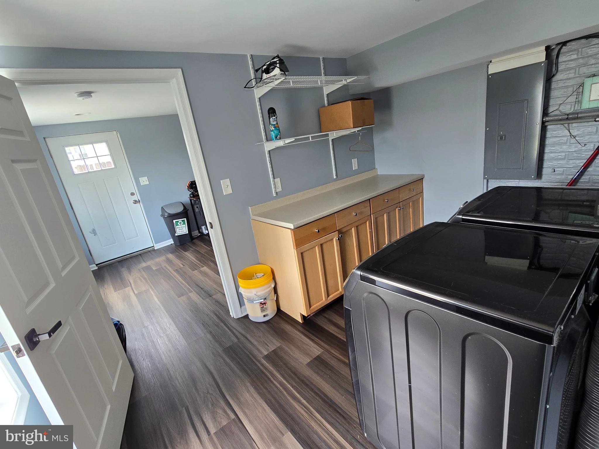 SANDALWOOD - Residential