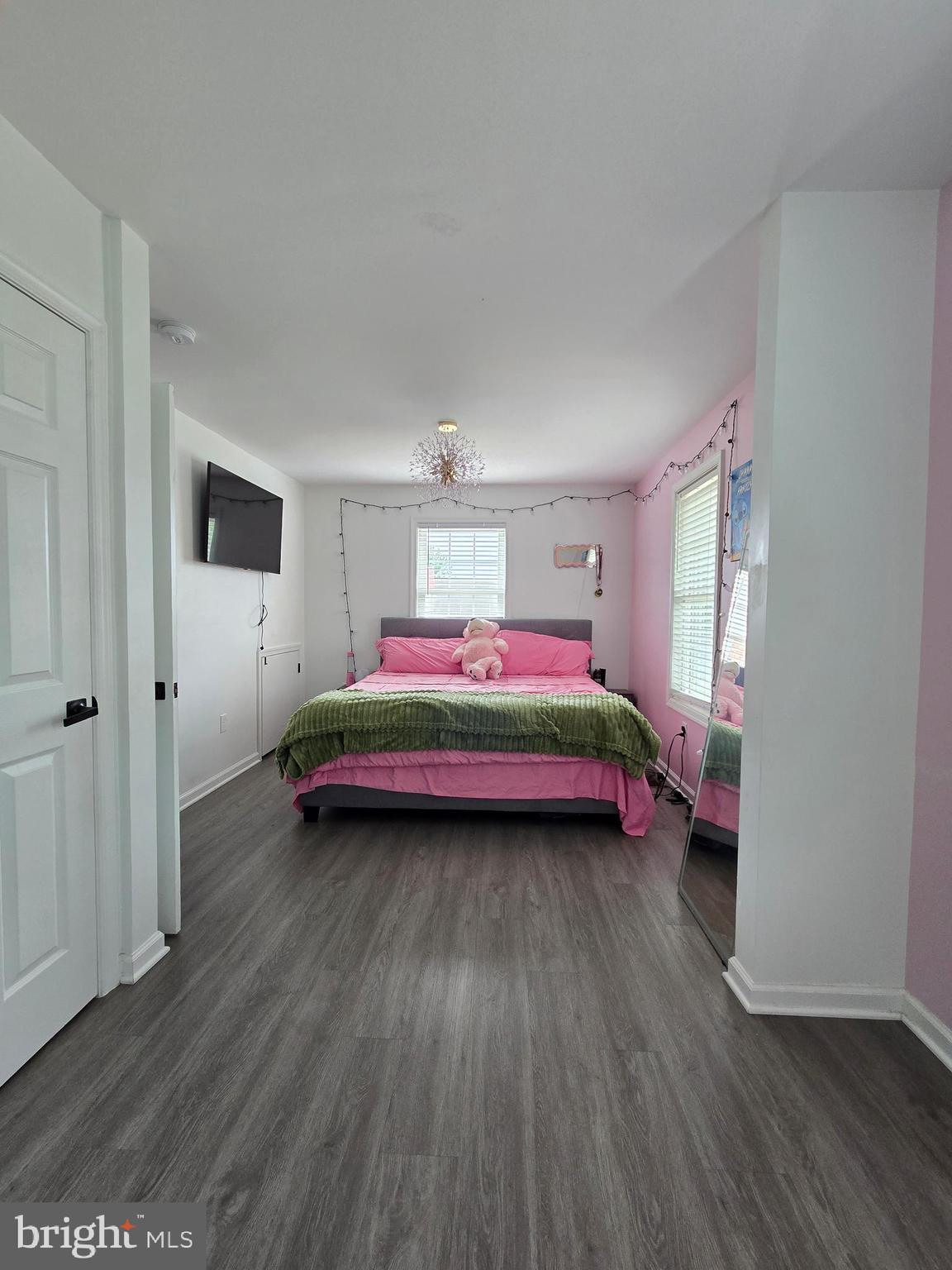 SANDALWOOD - Residential