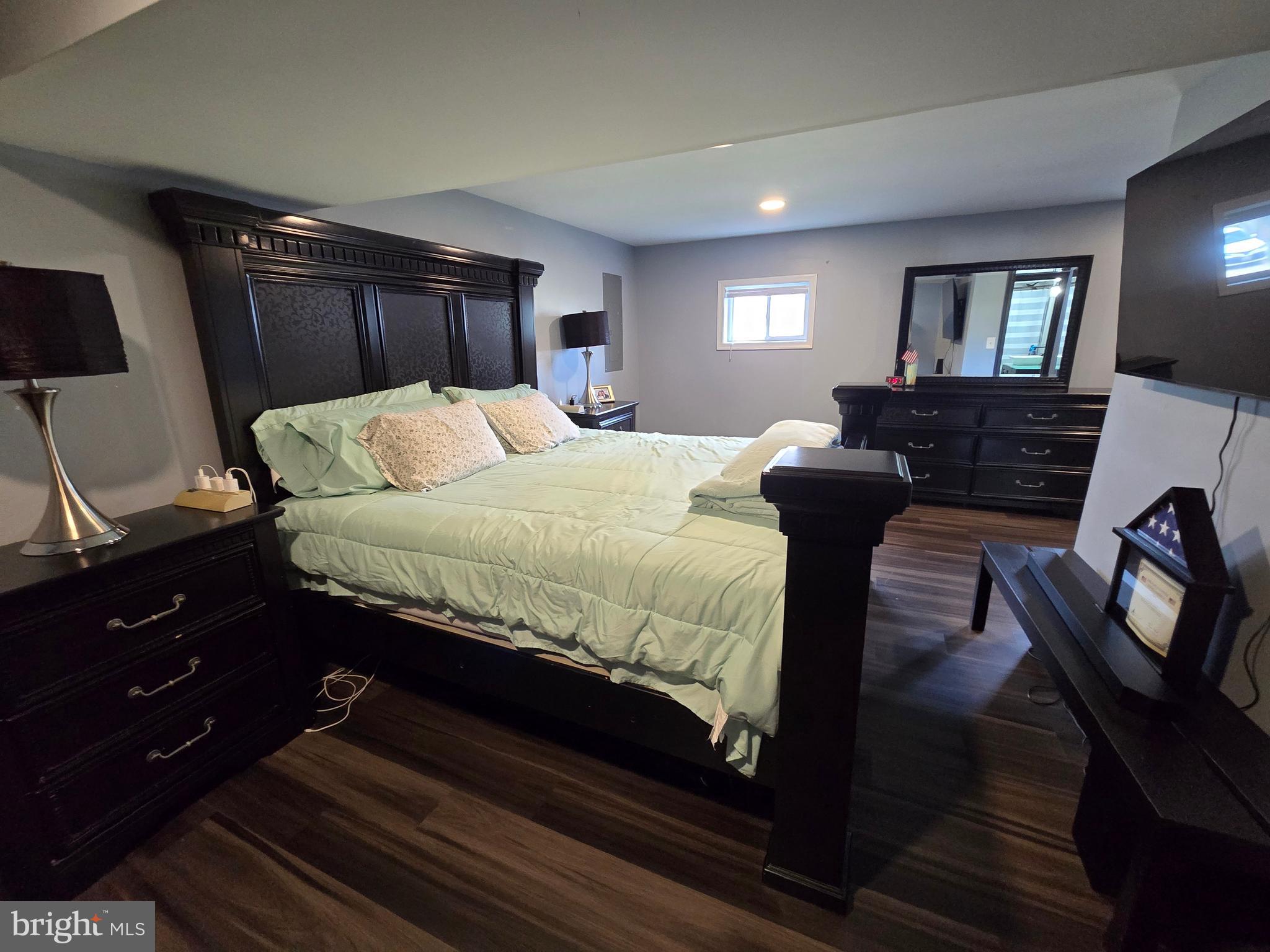 SANDALWOOD - Residential