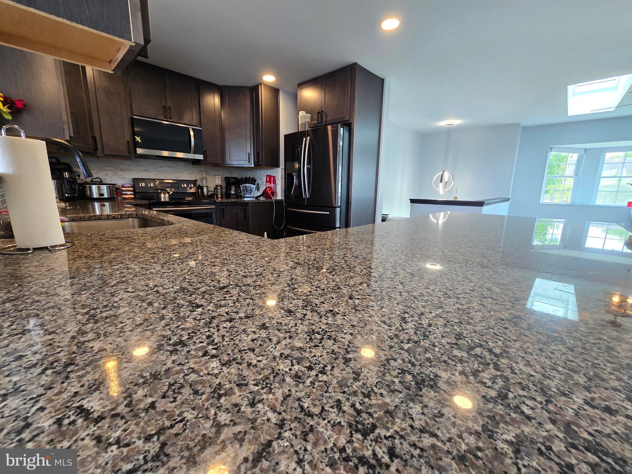 SANDALWOOD - Residential