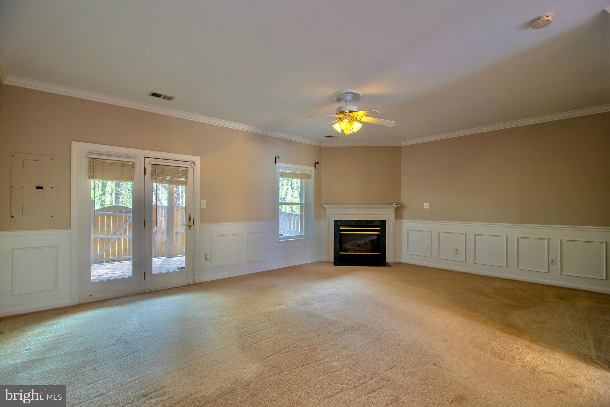 ISLAND CREEK - Residential