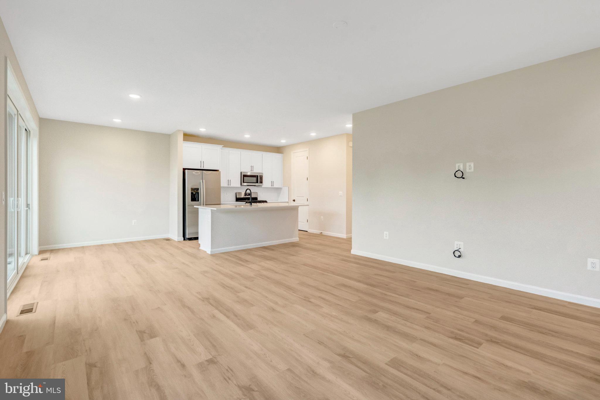 MIDDLETOWN - Residential