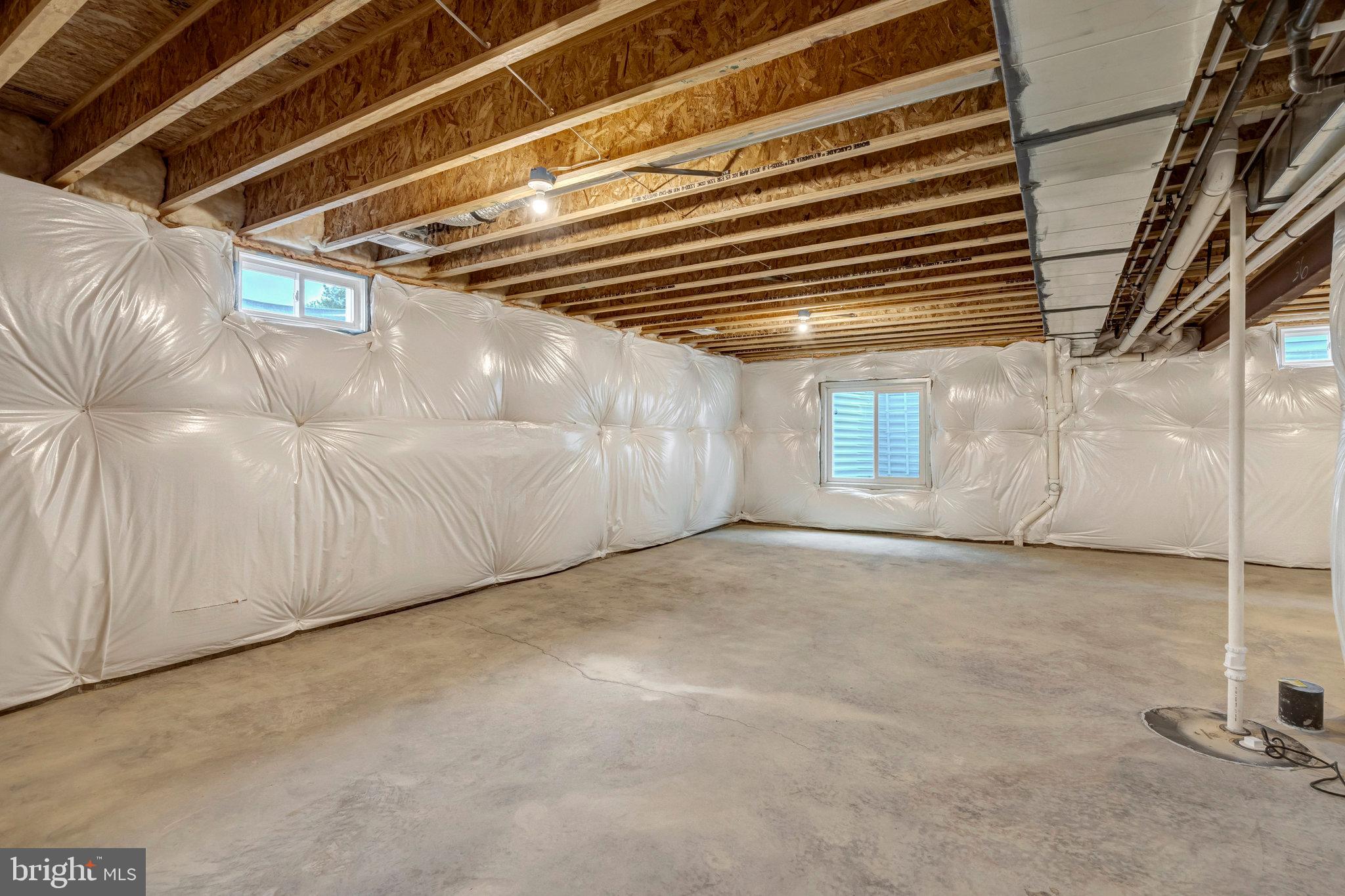 MIDDLETOWN - Residential