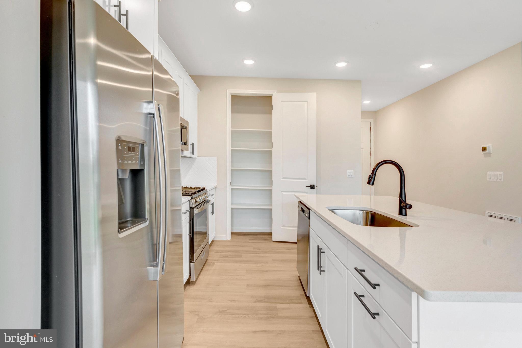 MIDDLETOWN - Residential