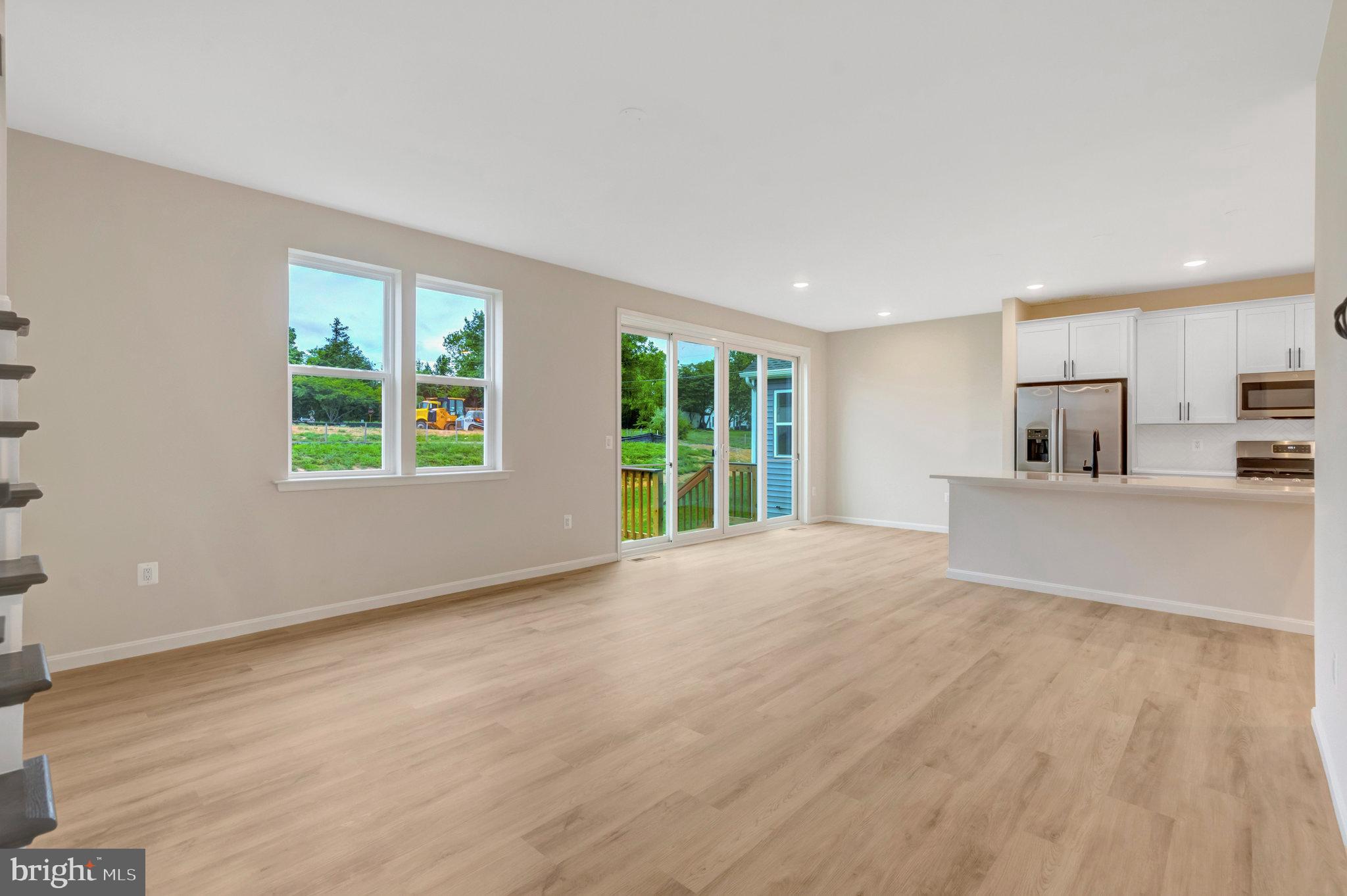 MIDDLETOWN - Residential