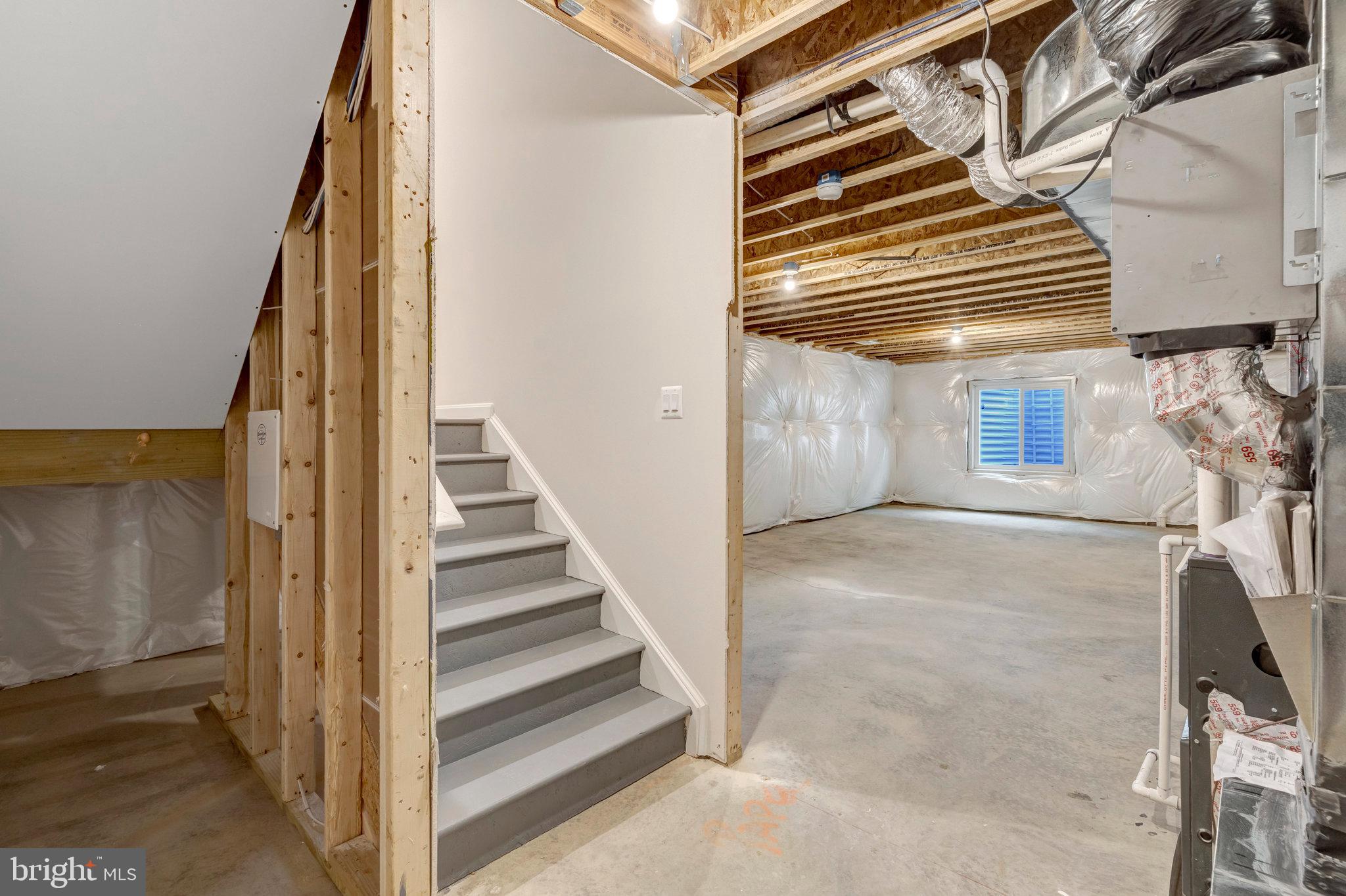 MIDDLETOWN - Residential