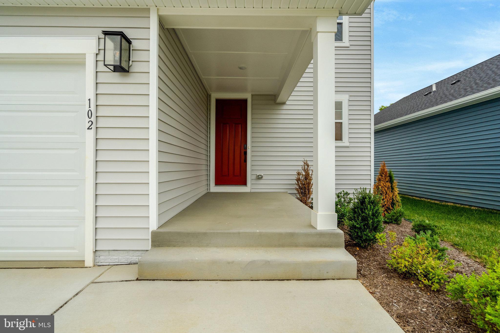 MIDDLETOWN - Residential