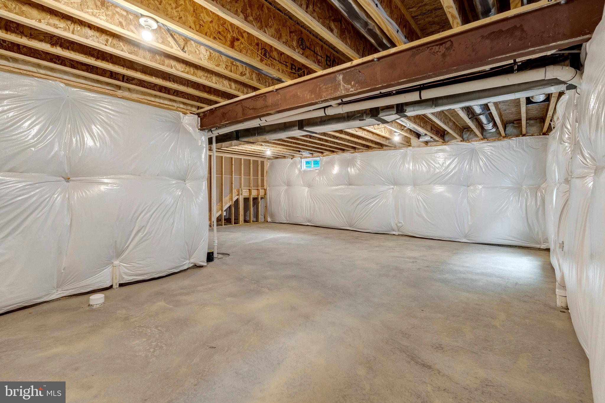 MIDDLETOWN - Residential