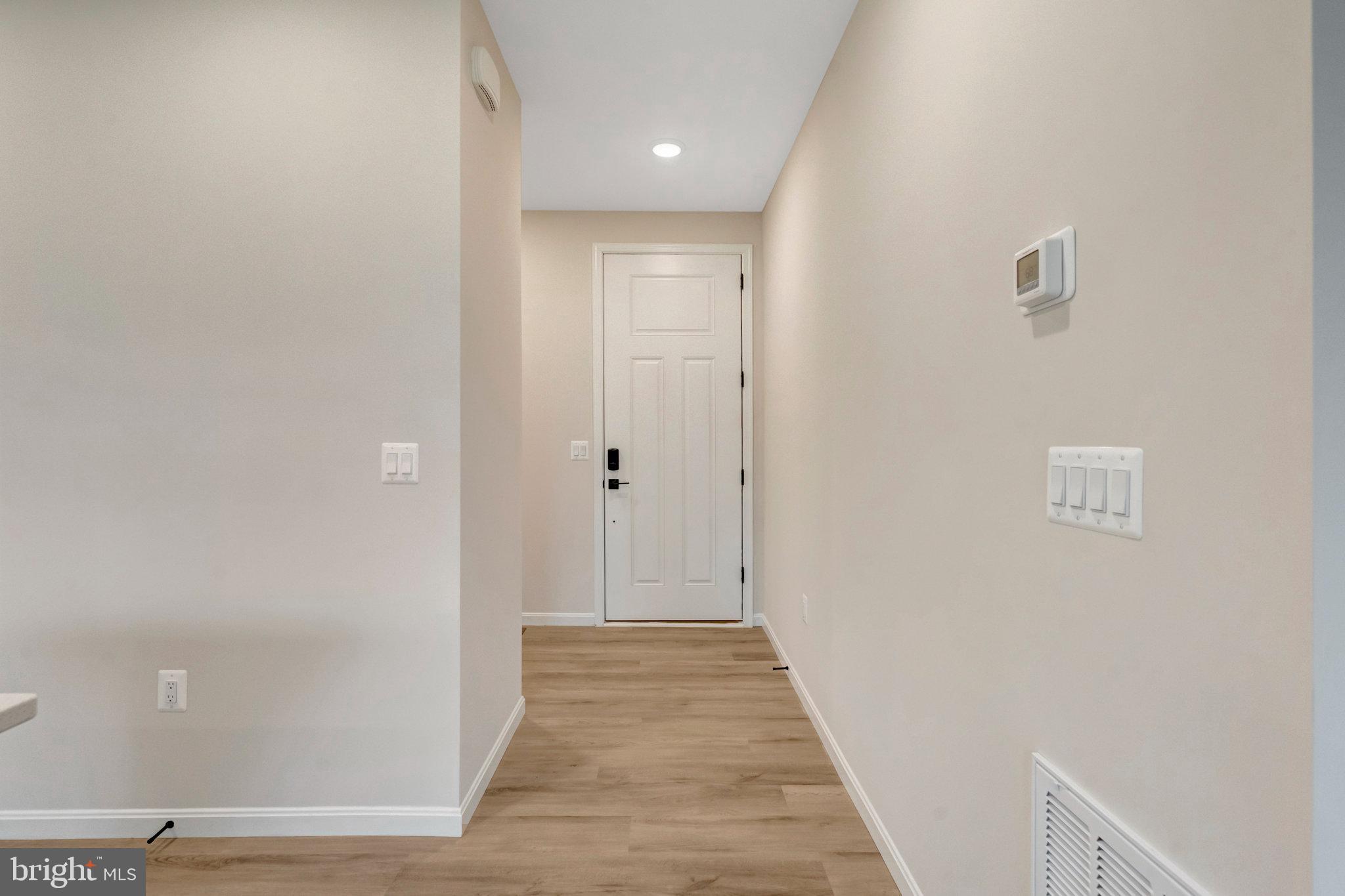 MIDDLETOWN - Residential