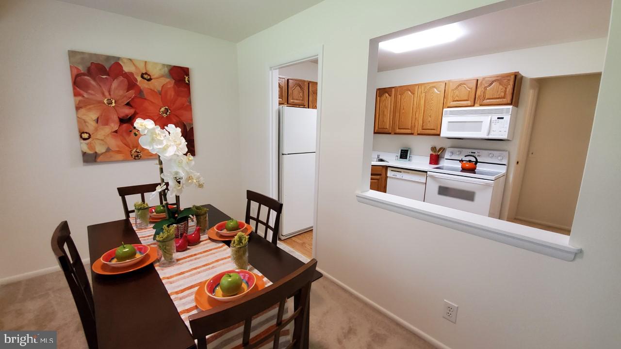 HICKORY HILLS - Residential