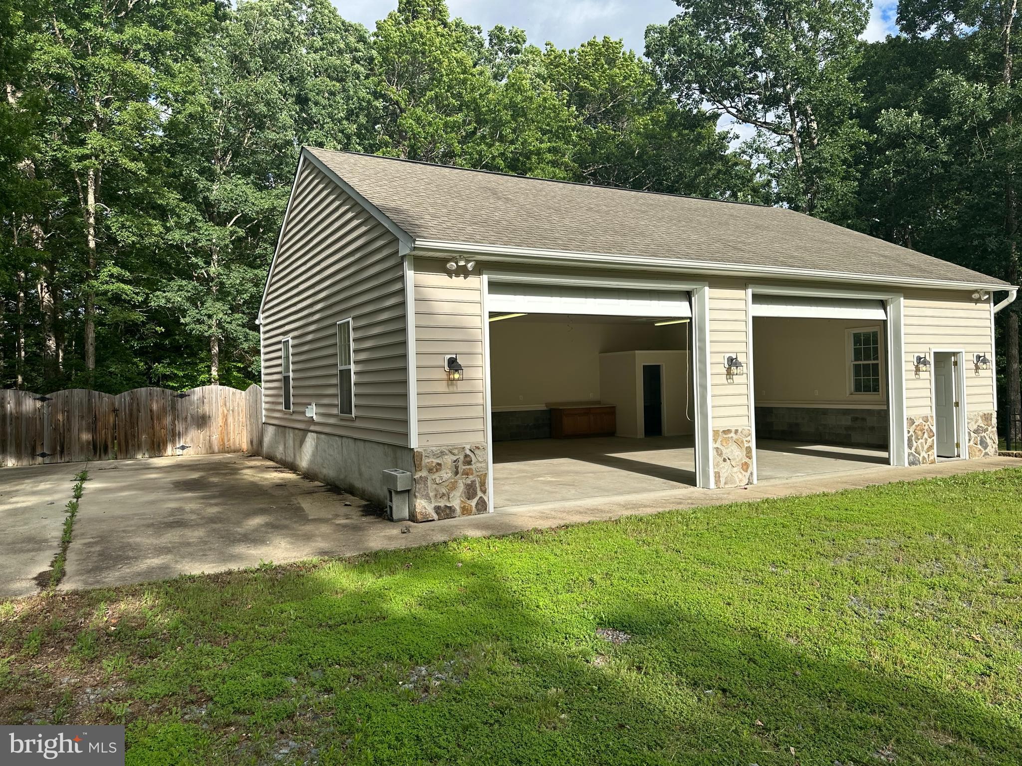 63 TOWN AND COUNTRY DRIVE