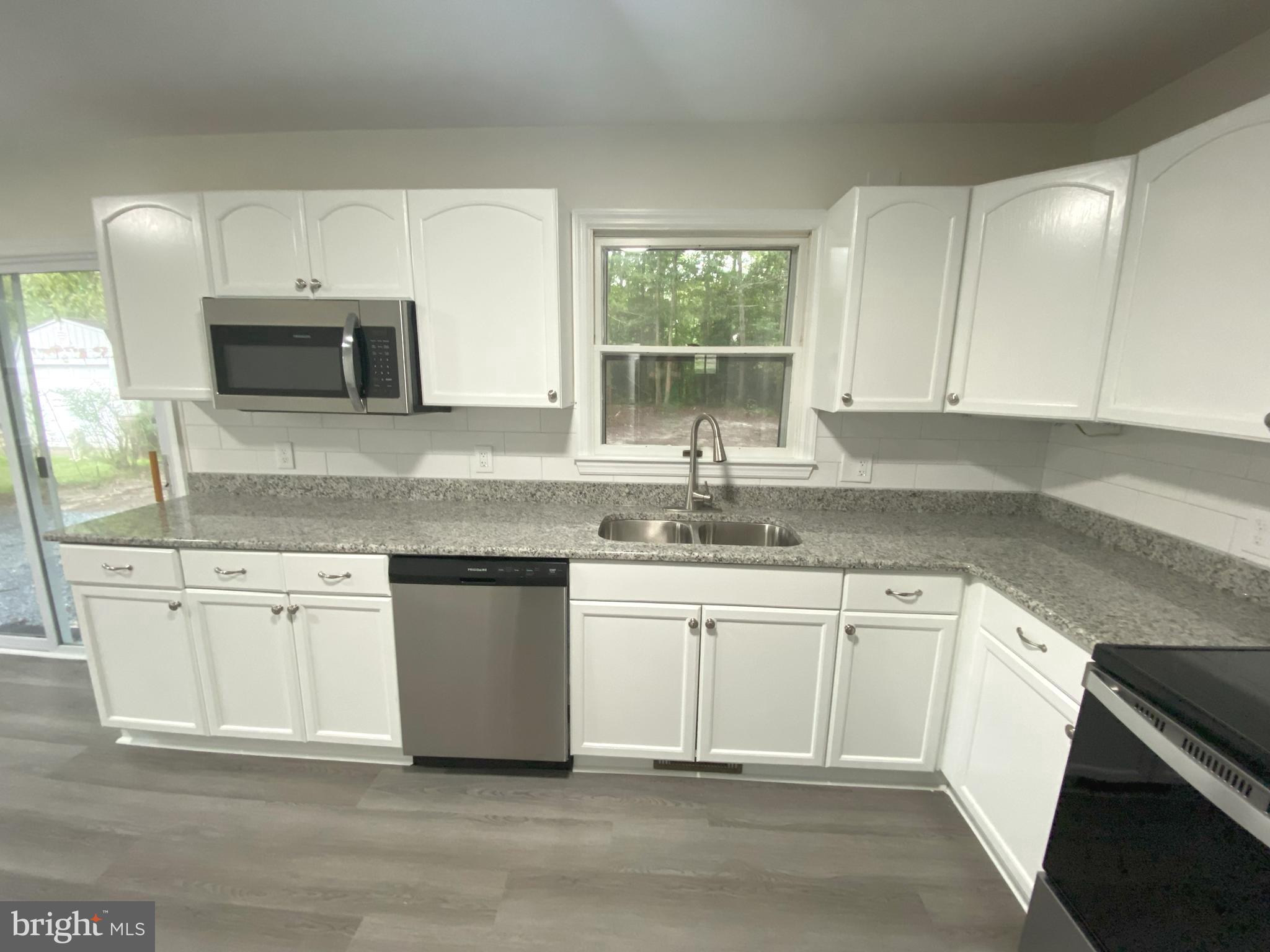 MAGNOLIA TERRACE - Residential