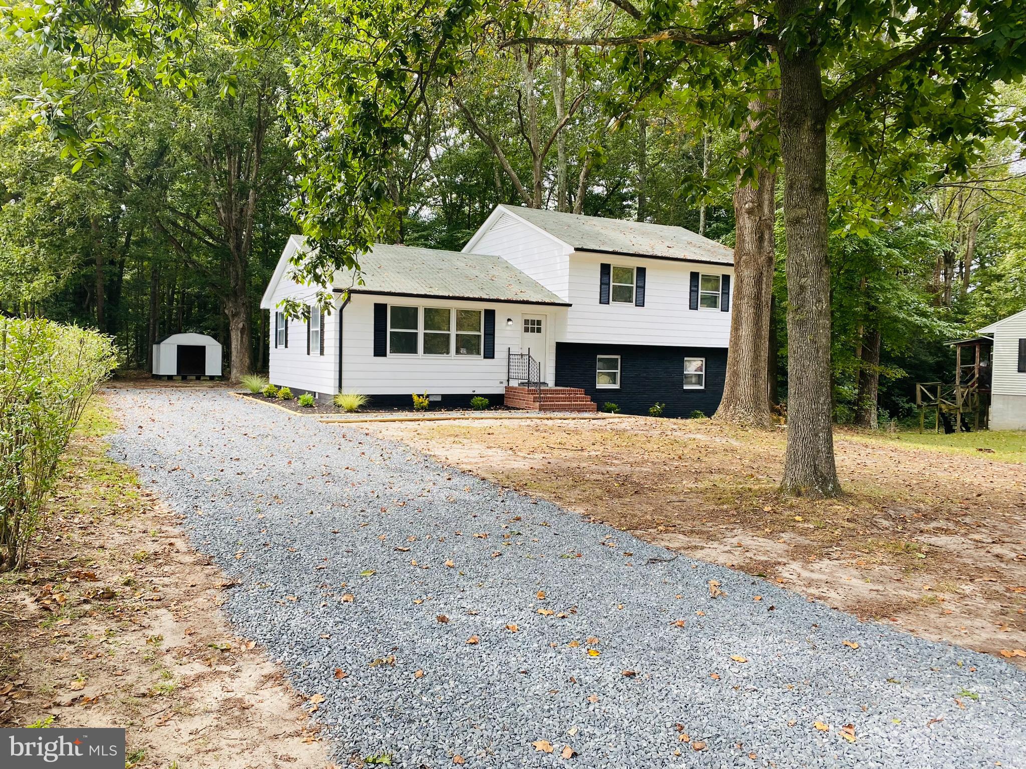 MAGNOLIA TERRACE - Residential