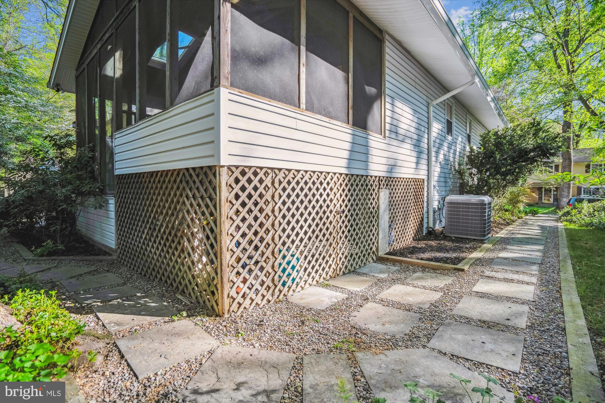 VILLAGE OF HARPERS CHOICE - Residential