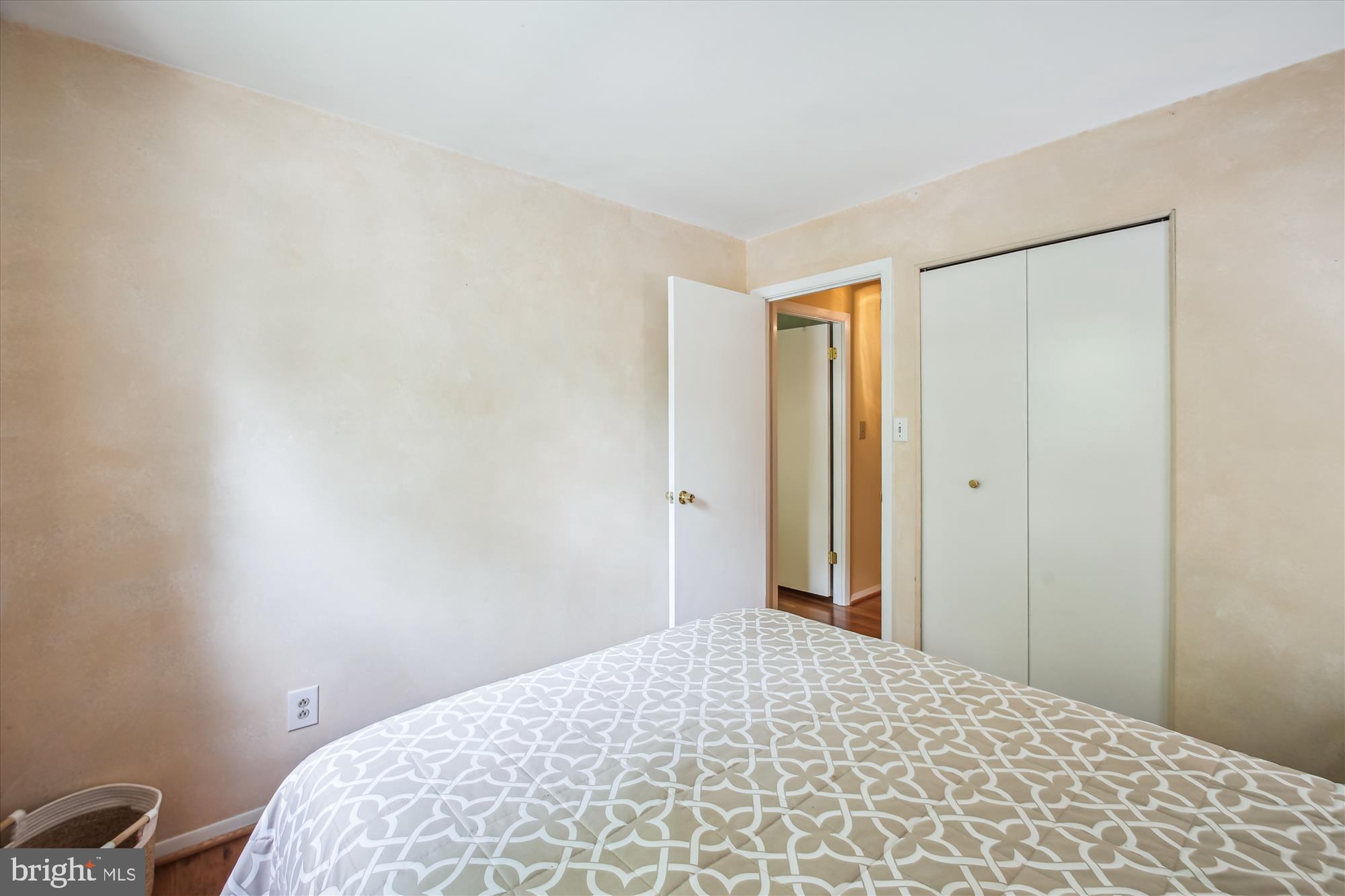 VILLAGE OF HARPERS CHOICE - Residential