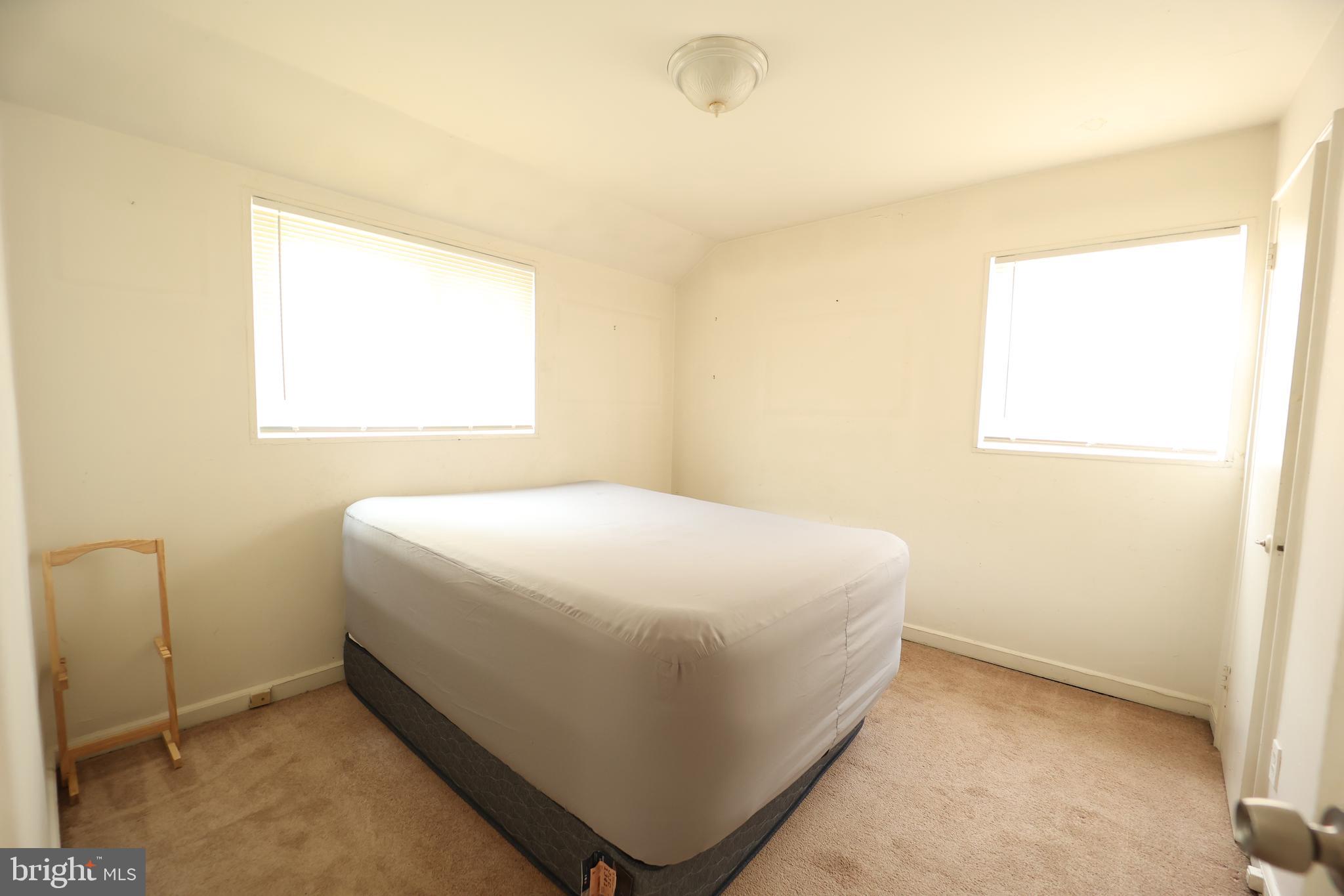 GLENMONT HILLS - Residential