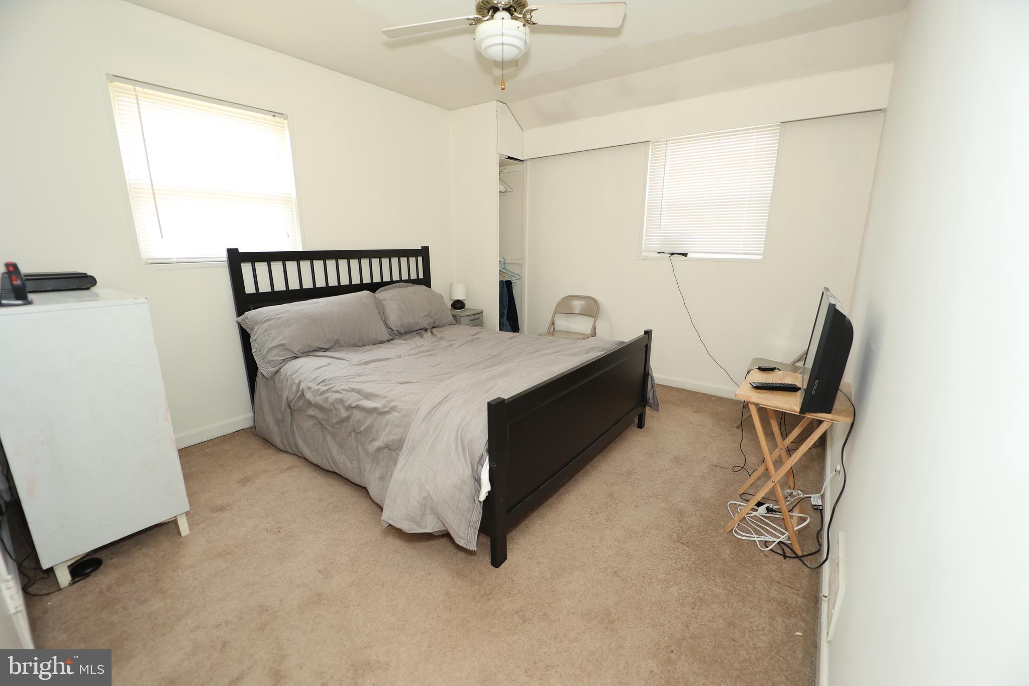 GLENMONT HILLS - Residential